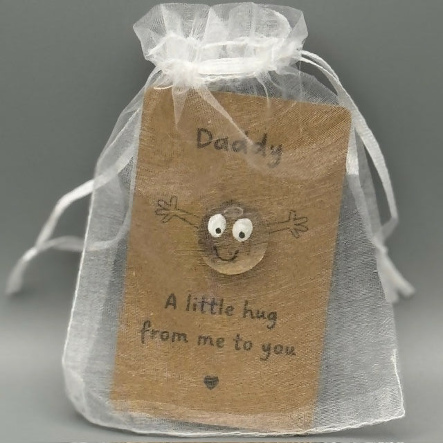 Pebble Hug Daddy gift card