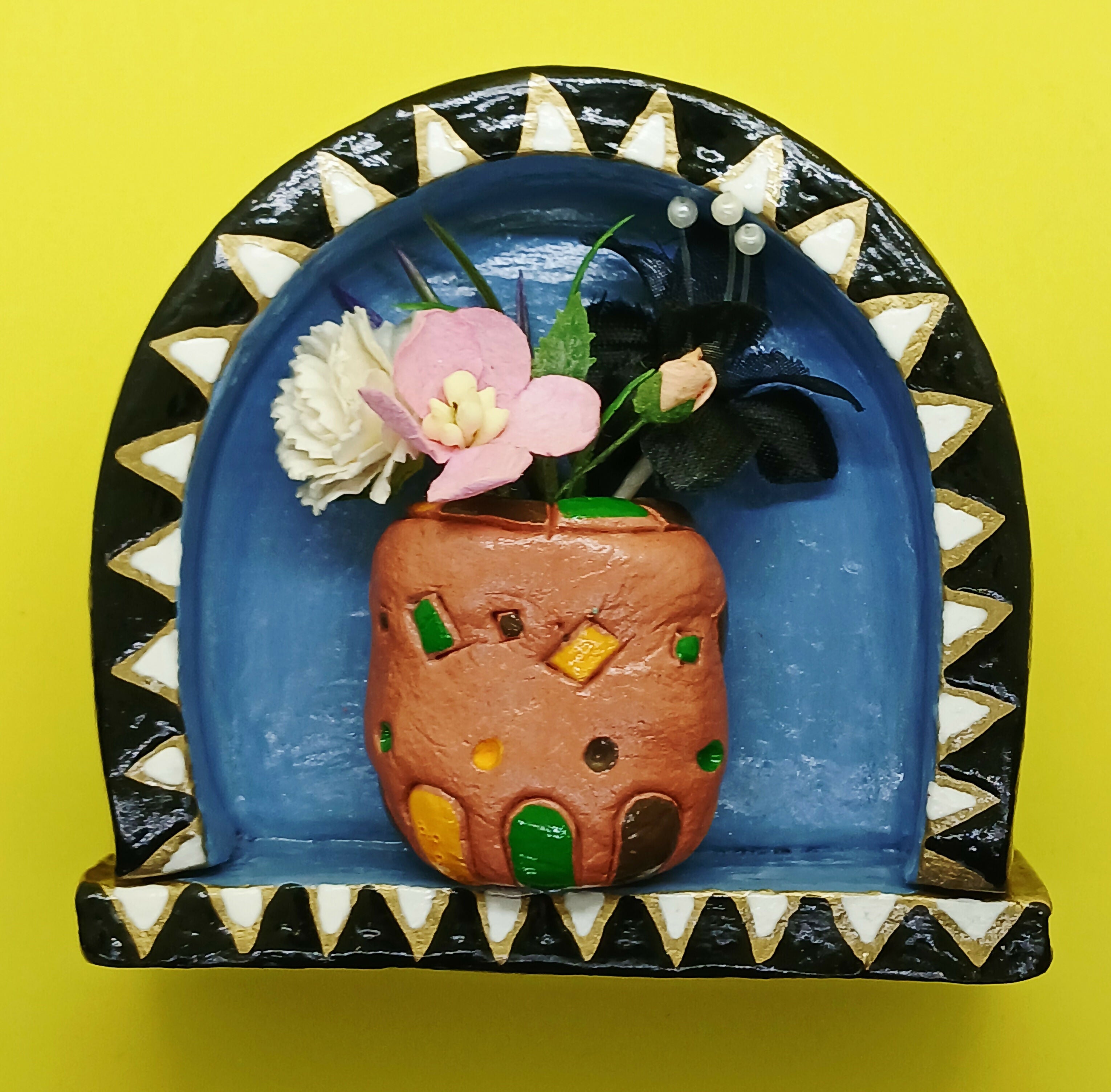 Flower and Vase Arch