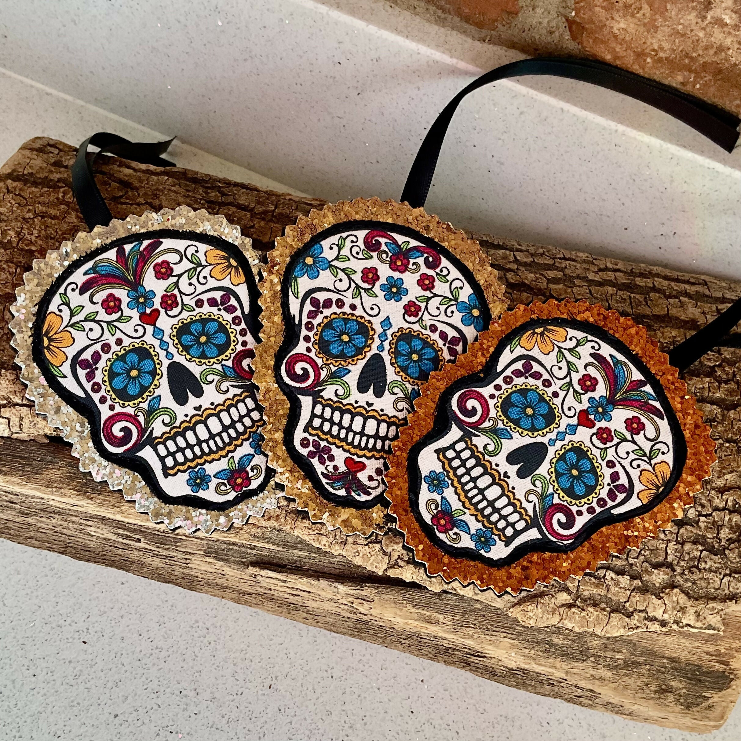 Sugar Skull Gift Tags With Glitter, Sparkly Sugar Skull Hanging Decorations, Flat Halloween