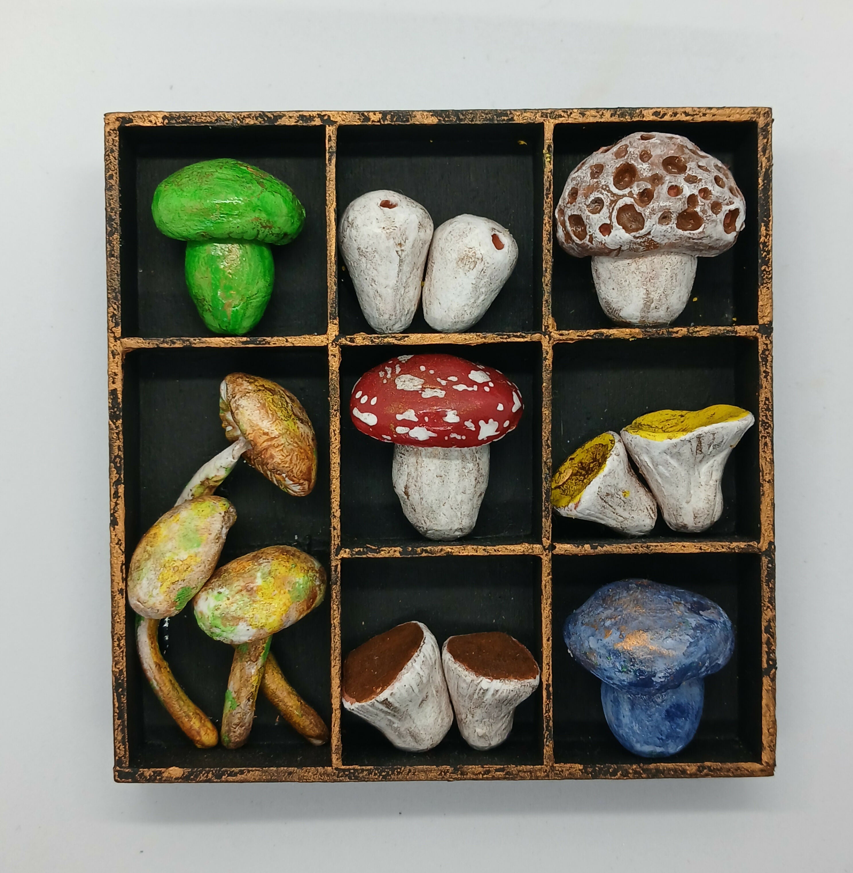 Clay Toadstool Small Wooden Black Painted Trinket Tray