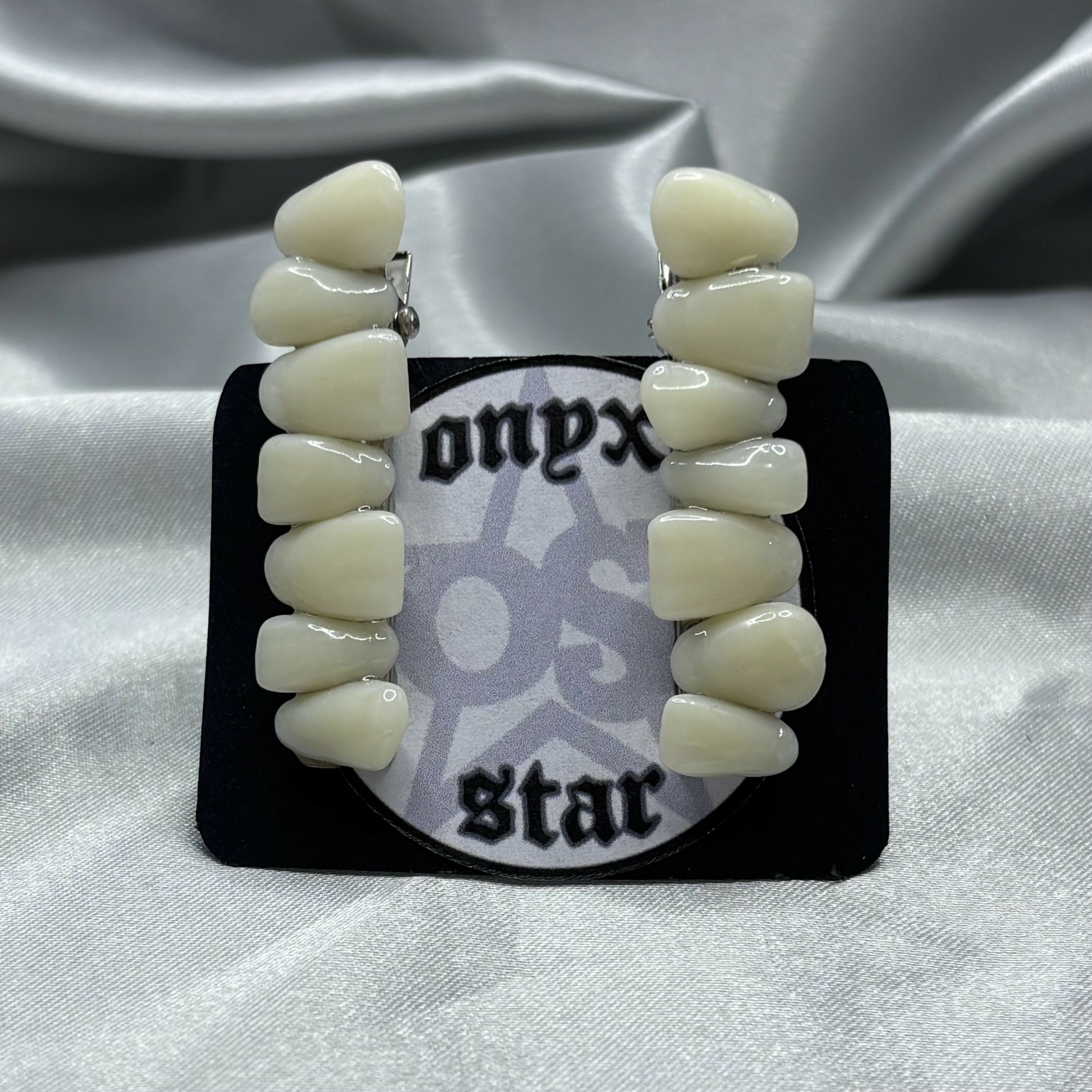 Straight Teeth Hairclips