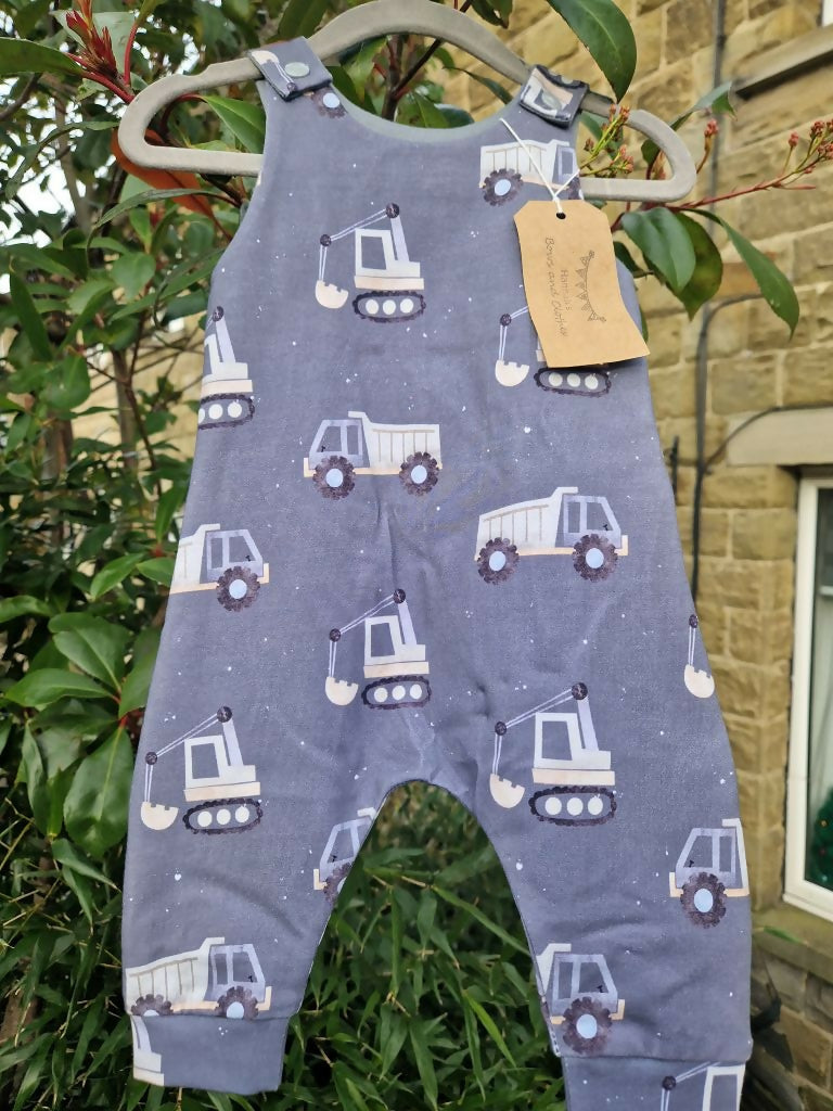 CONSTRUCTION VEHICLES ROMPER 0-3 months