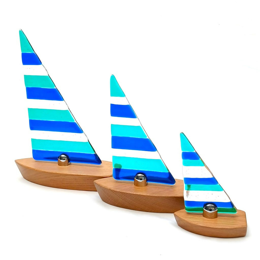 Turquoise Blue/Caribbean Blue Fused Glass Sailing Boat on Solid Oak Base (Small)