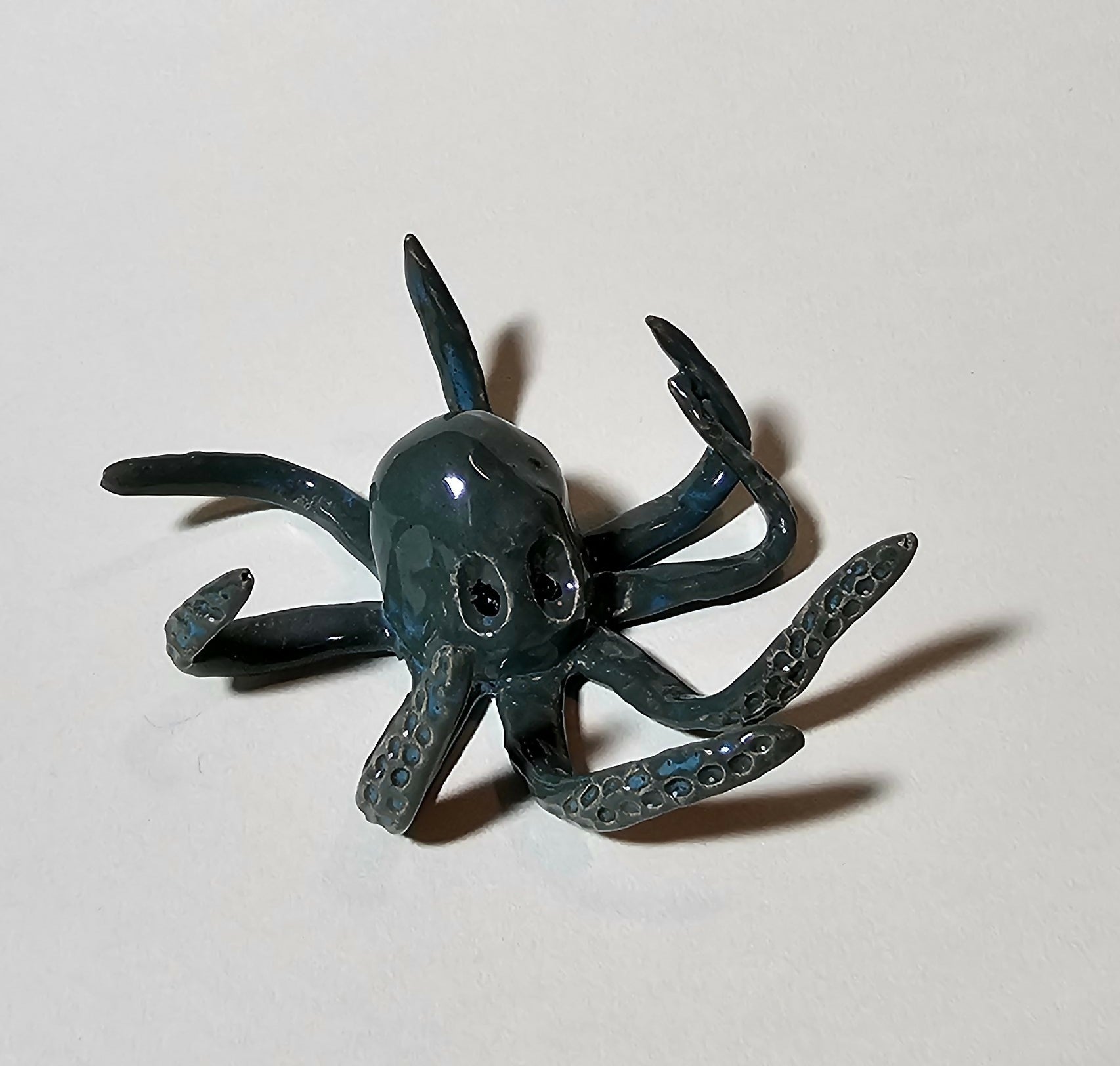 Large green octopus