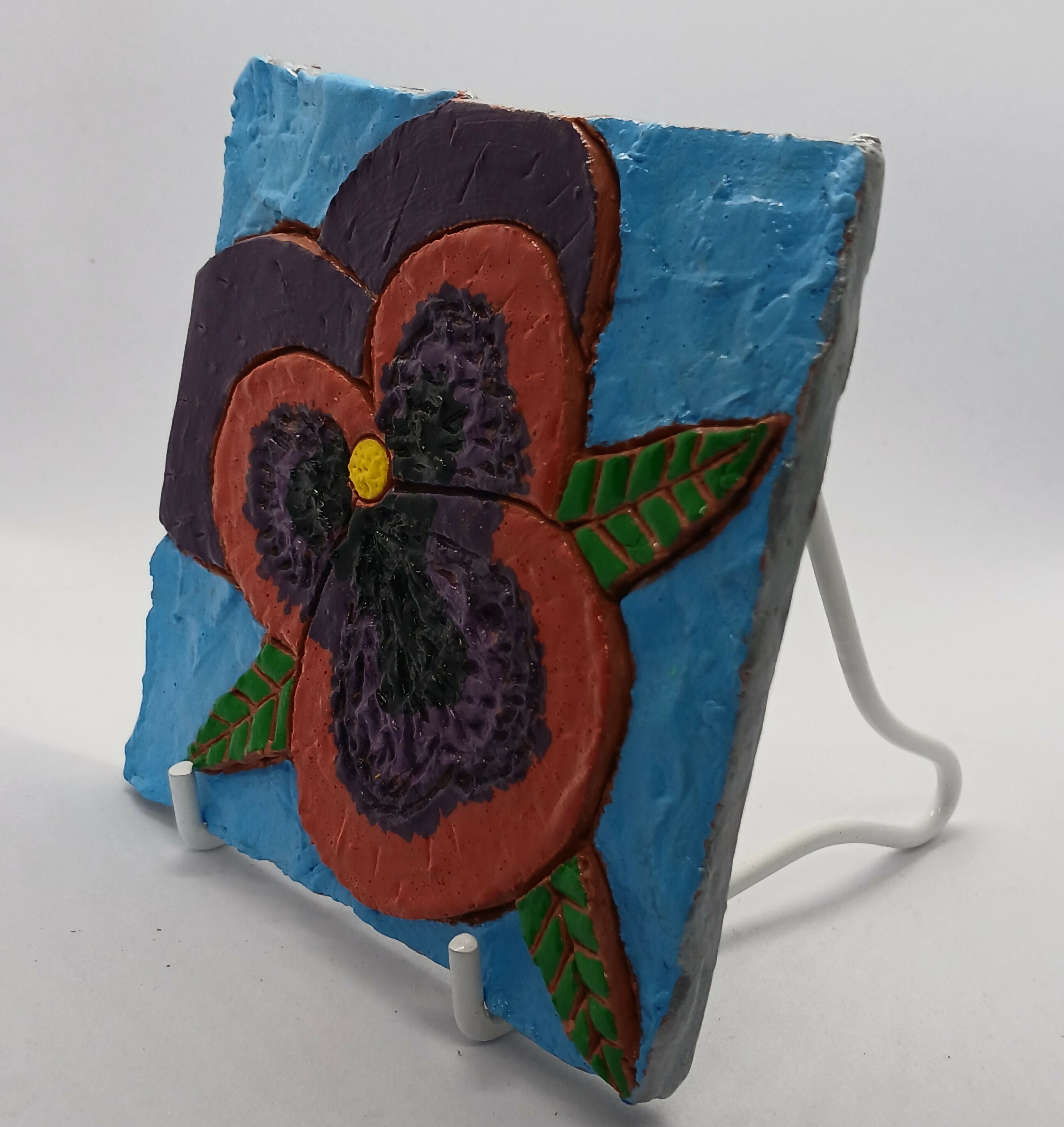 Clay Pansy Tile
