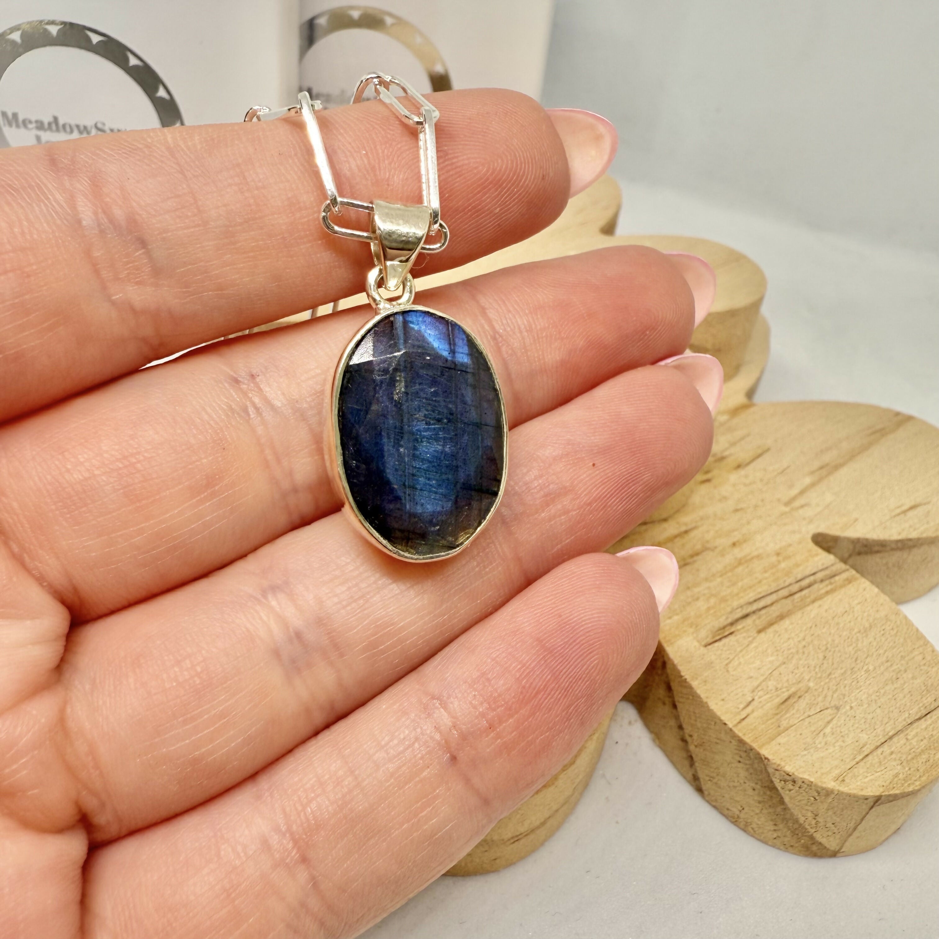 LABRADORITE NECKLACE