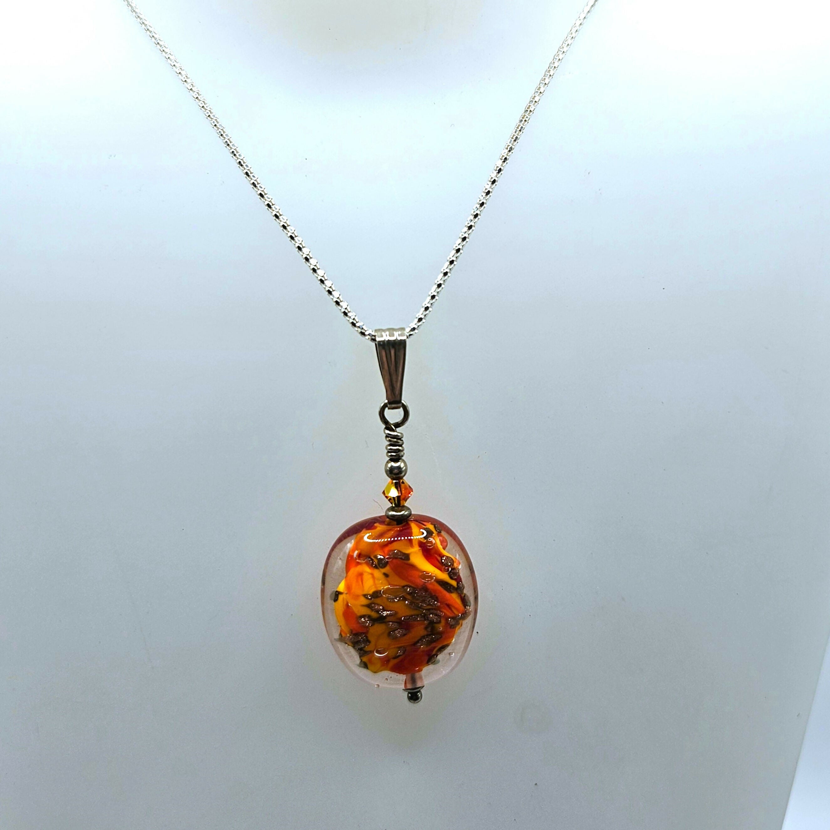 GLASS PENDANT ON STERLING SILVER POPCORN CHAIN