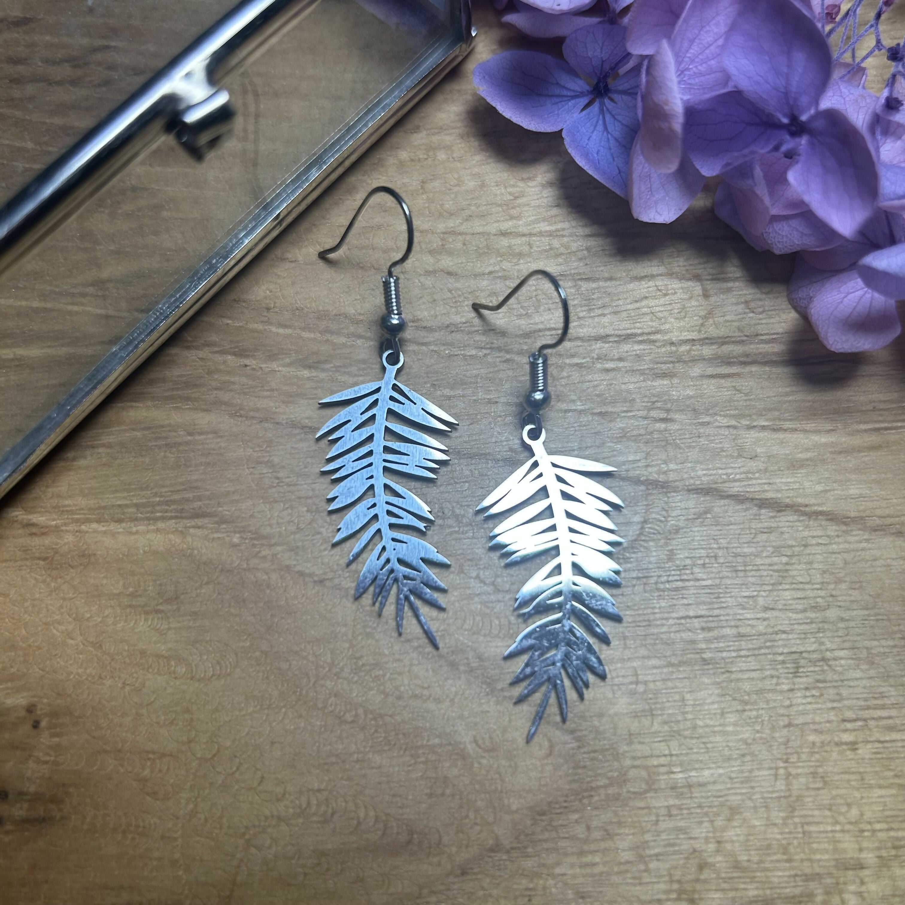 Lovely Silver Plated Leaf Earrings