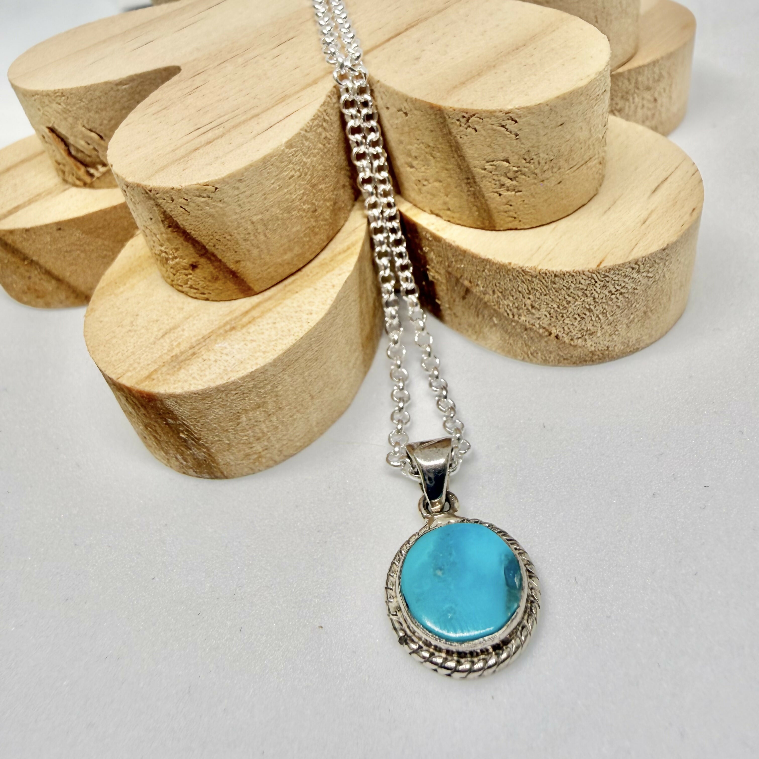 SLEEPING BEAUTY TURQUOISE NECKLACE