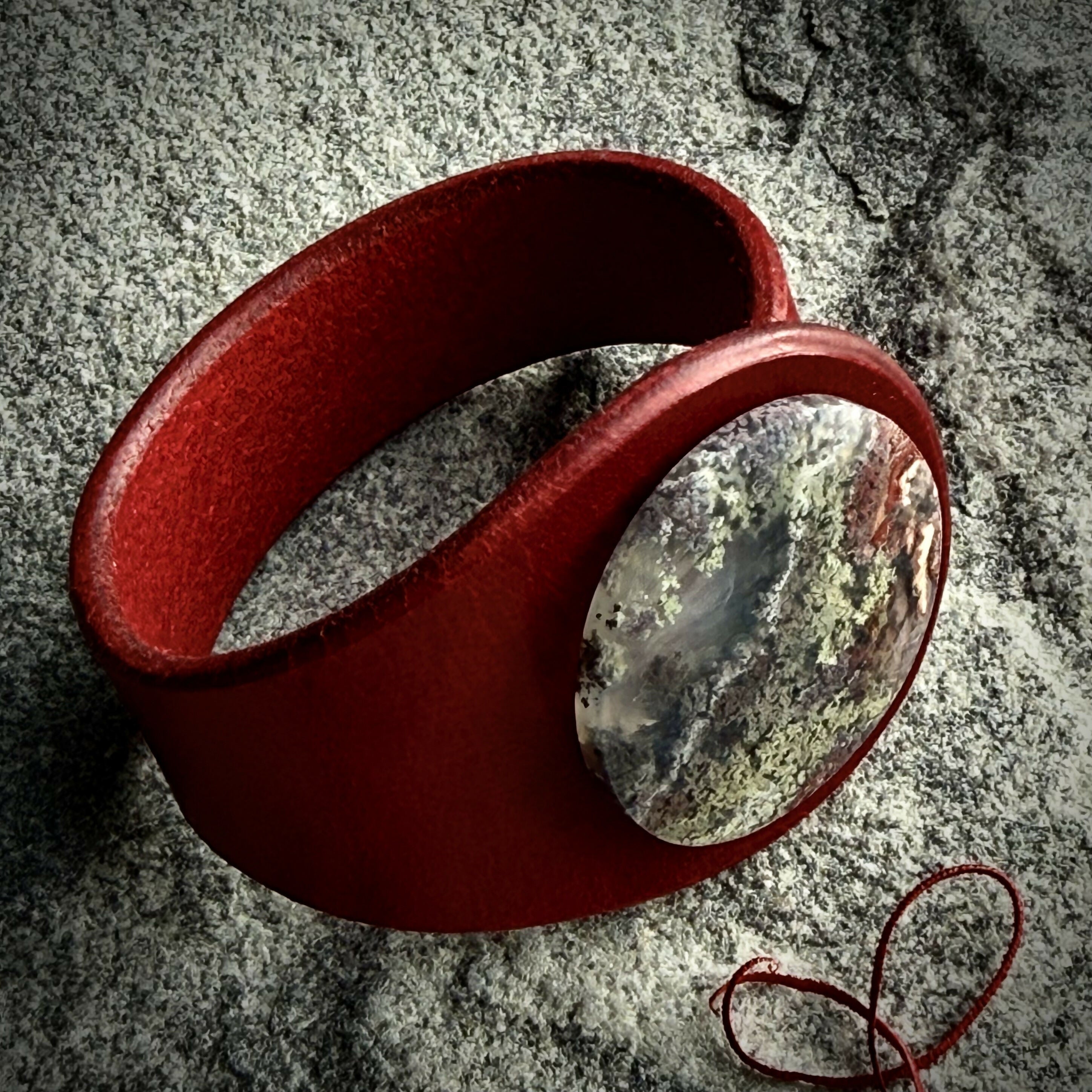 Handcrafted Natural Leather & Moss Agate Gemstone Bracelet - Size S or M