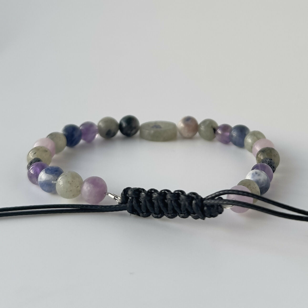 UNISEX HEALING CRYSTAL AND AROMATHERAPY BEAD THIRD EYE CHAKRA BRACELET