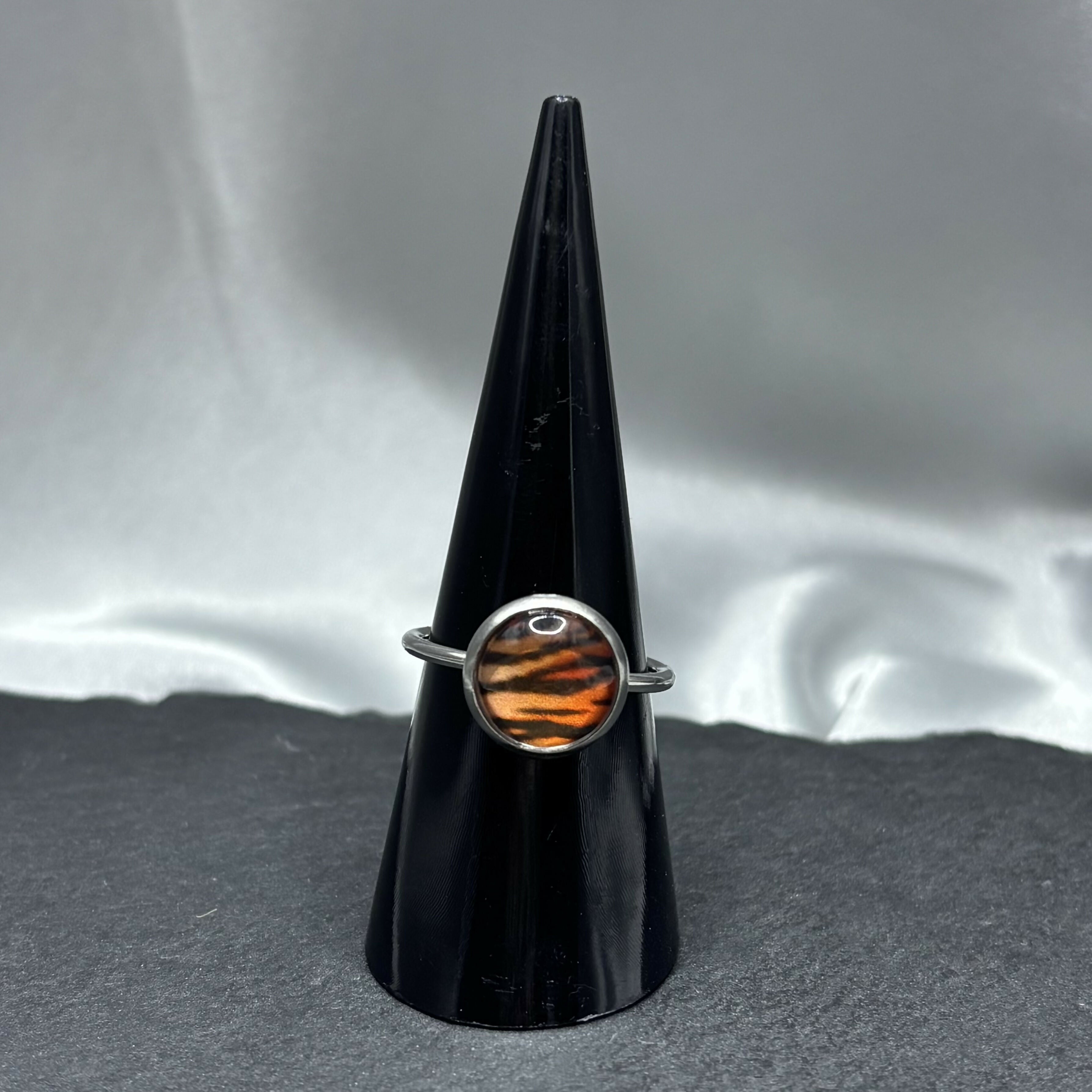Pattern Silver Ring