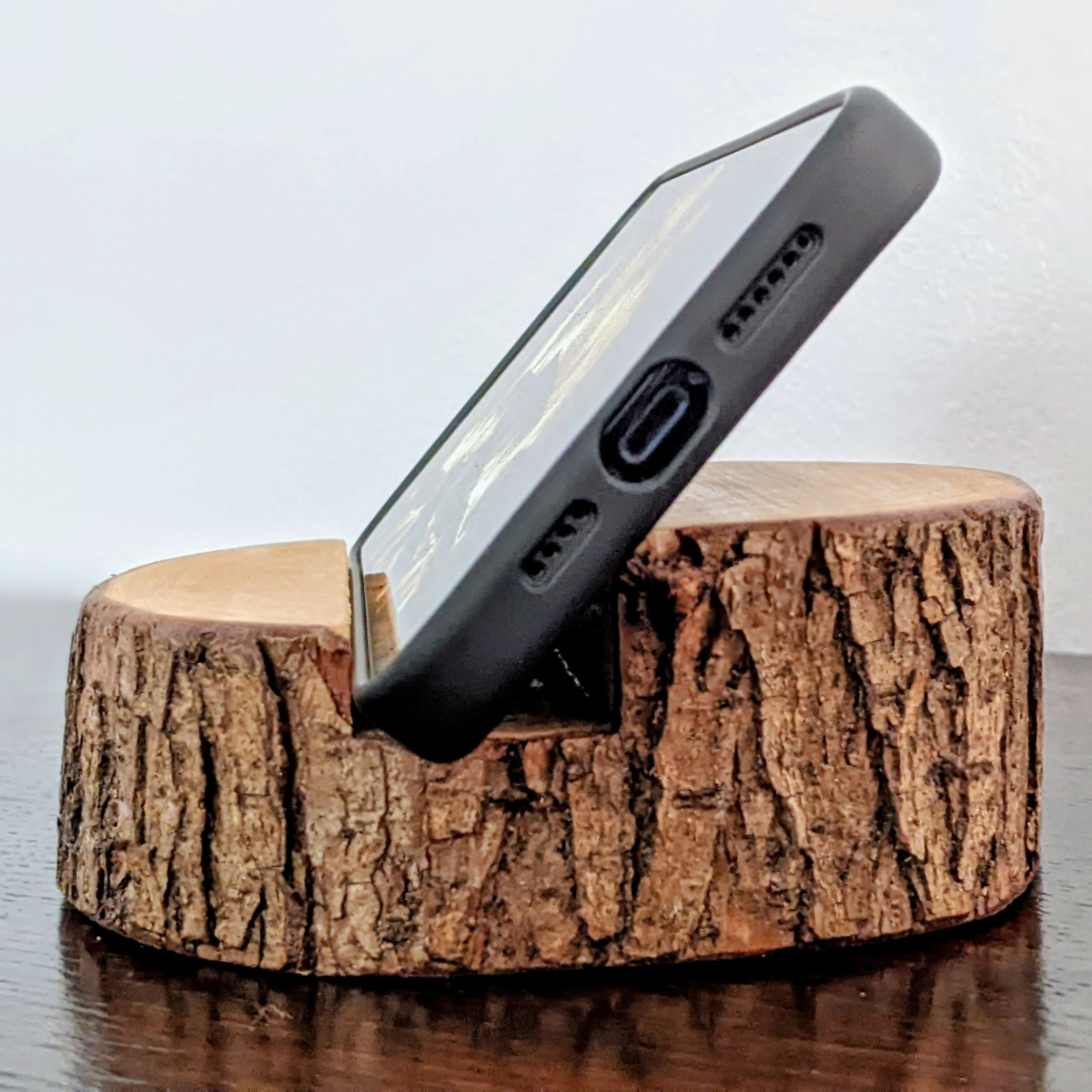 Birch Wood Tech Stand.
