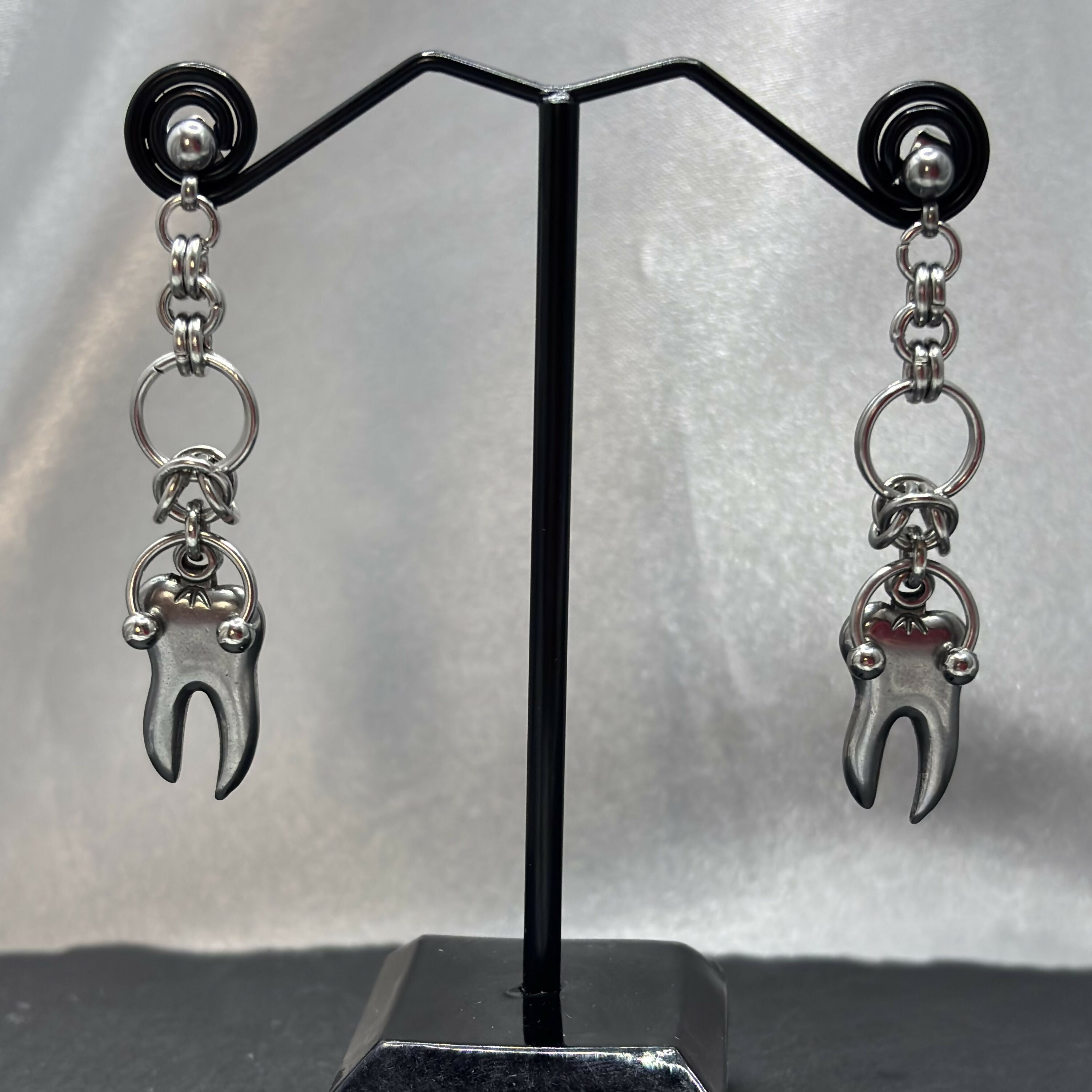 Long Tooth Chainmail Earrings