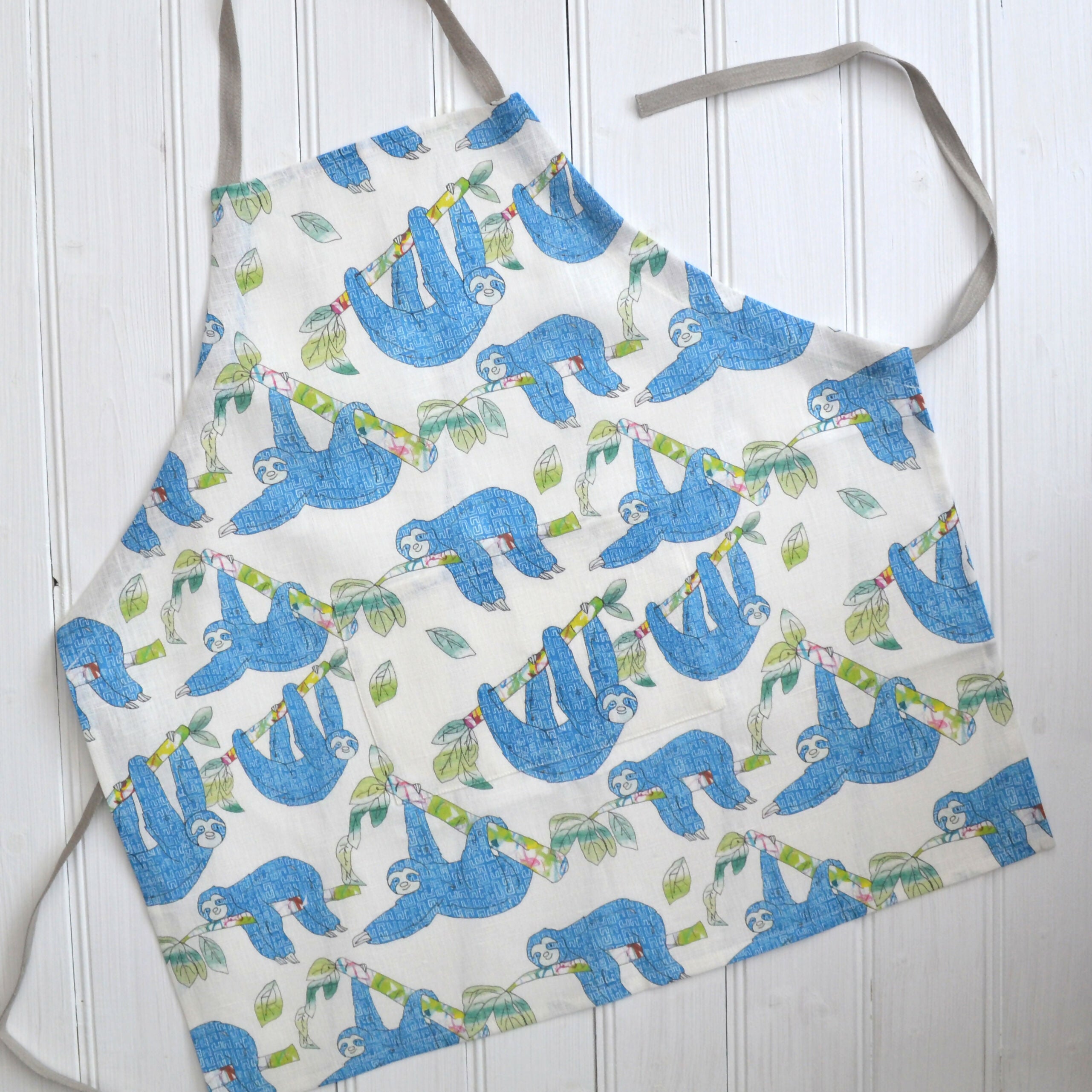 Linen Children's Apron - Sloth Print