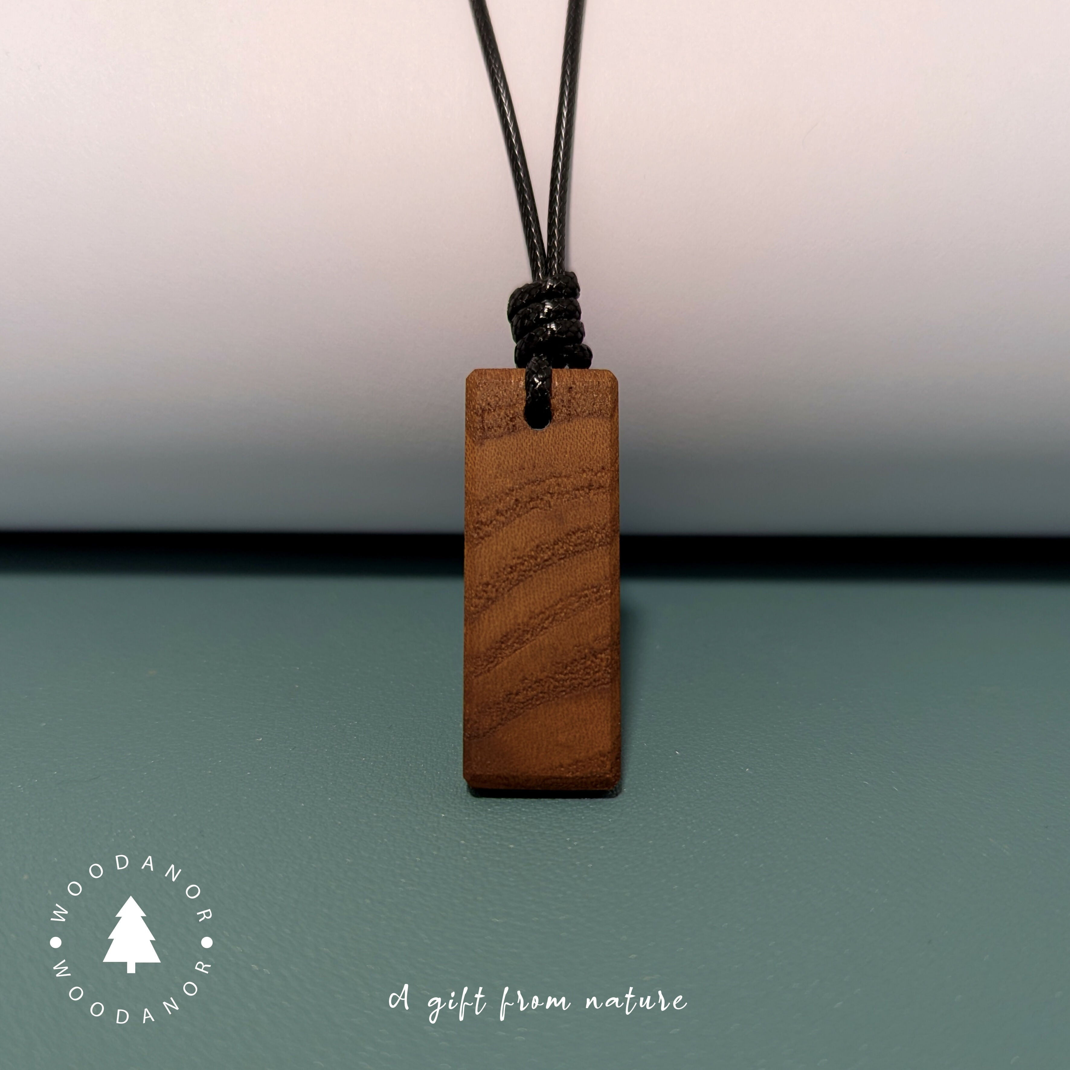 Natural Grain Wood Pendant