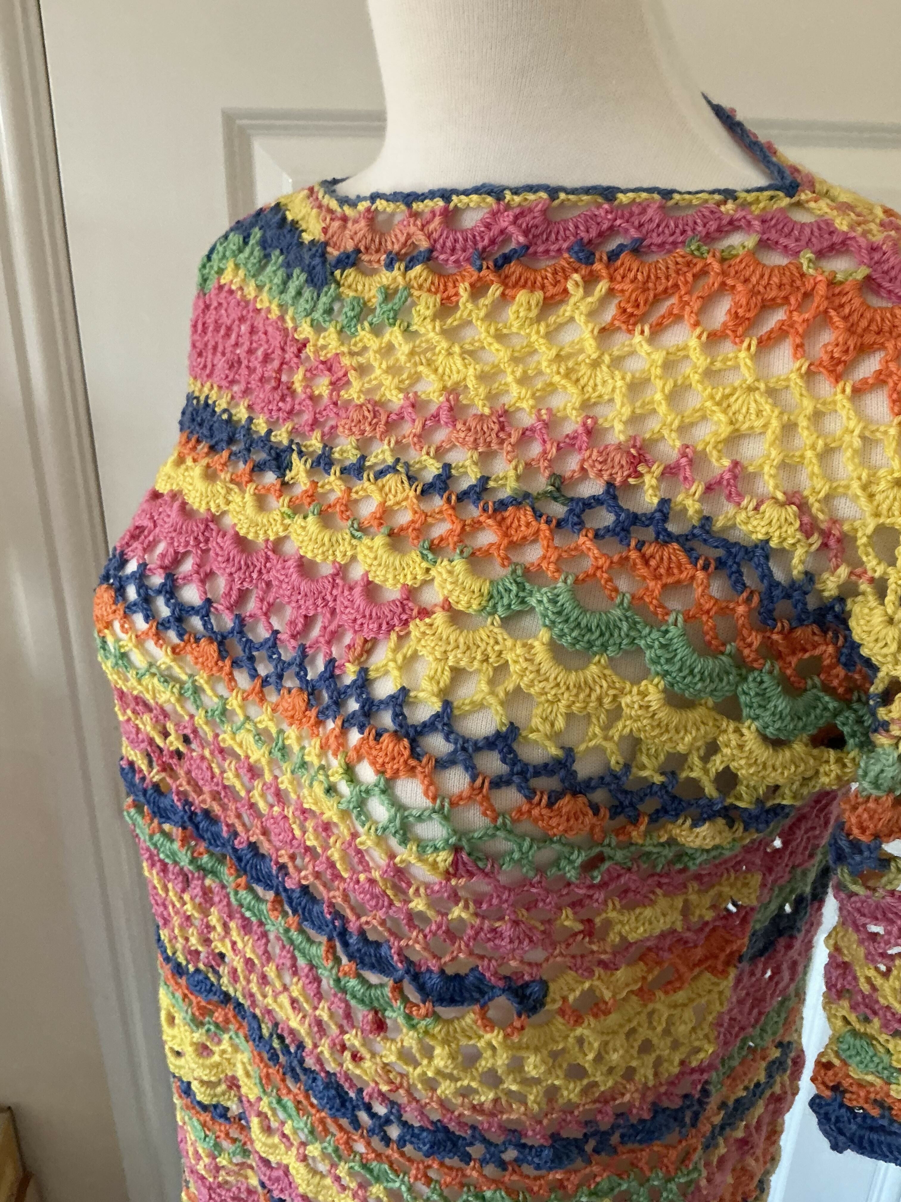 Rainbow Short-sleeved Sweater