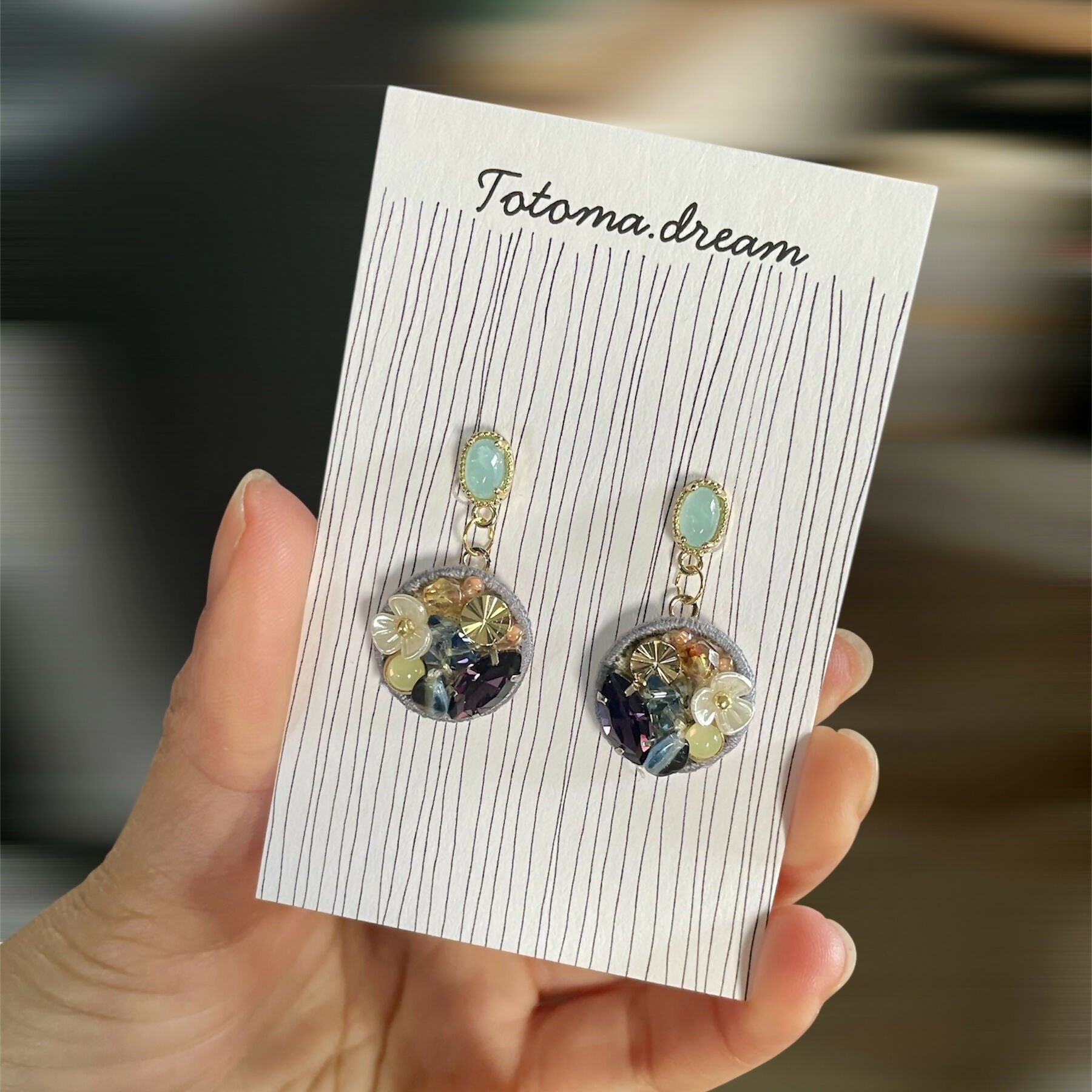 Marble Stud Crystal Embroidery Earrings