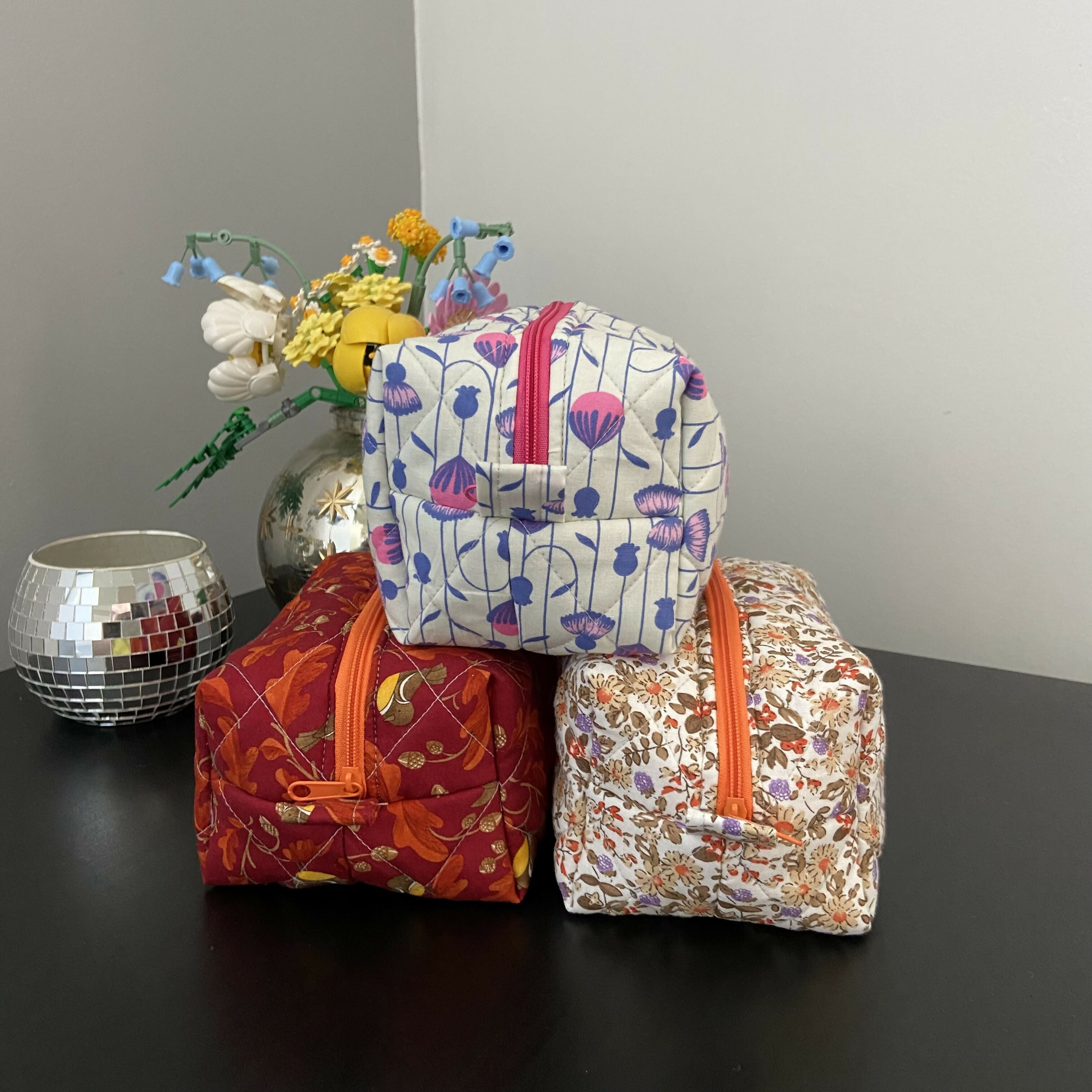 Medium Boxy Cosmetics Bag
