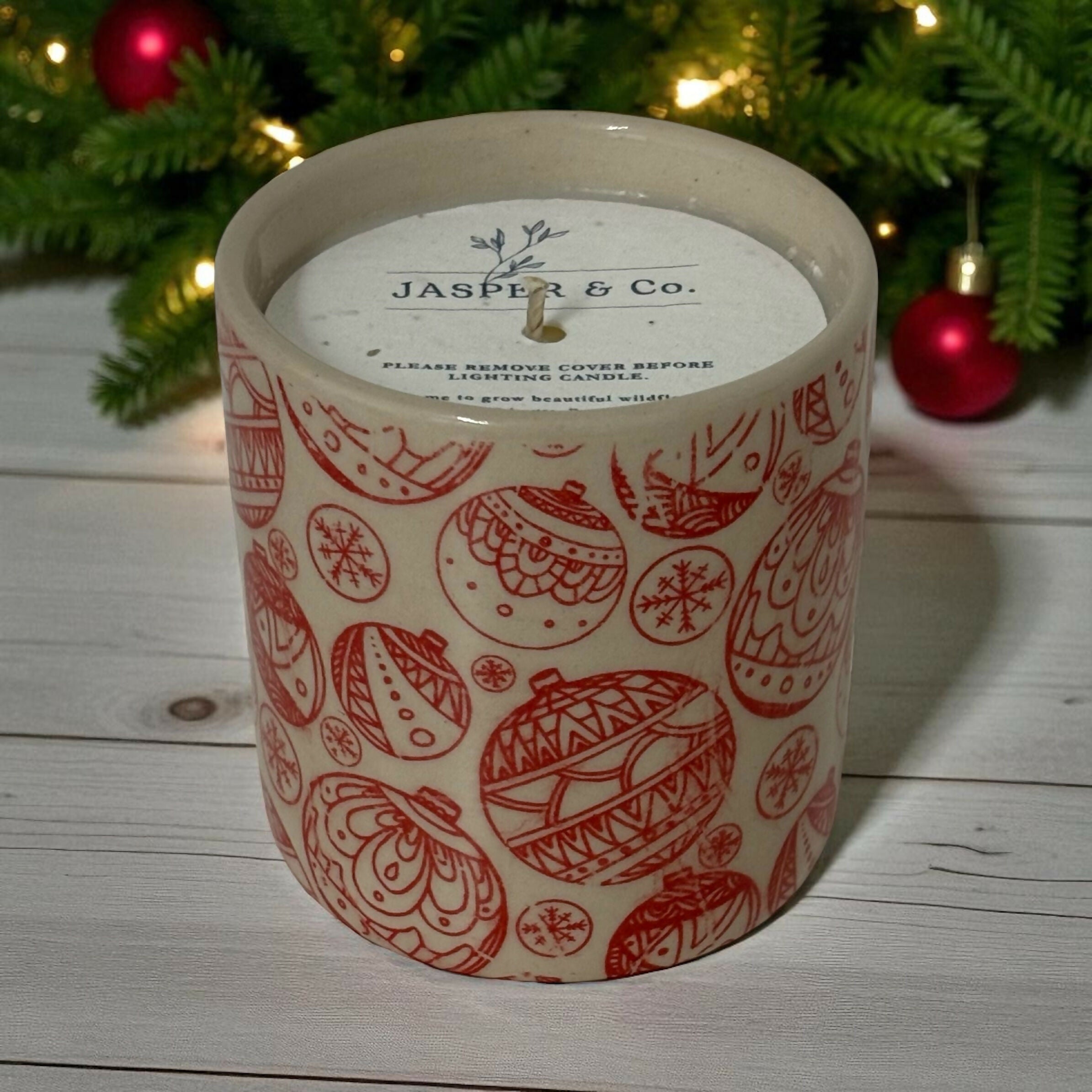 Christmas Baubles Stoneware Essential Oil Candle