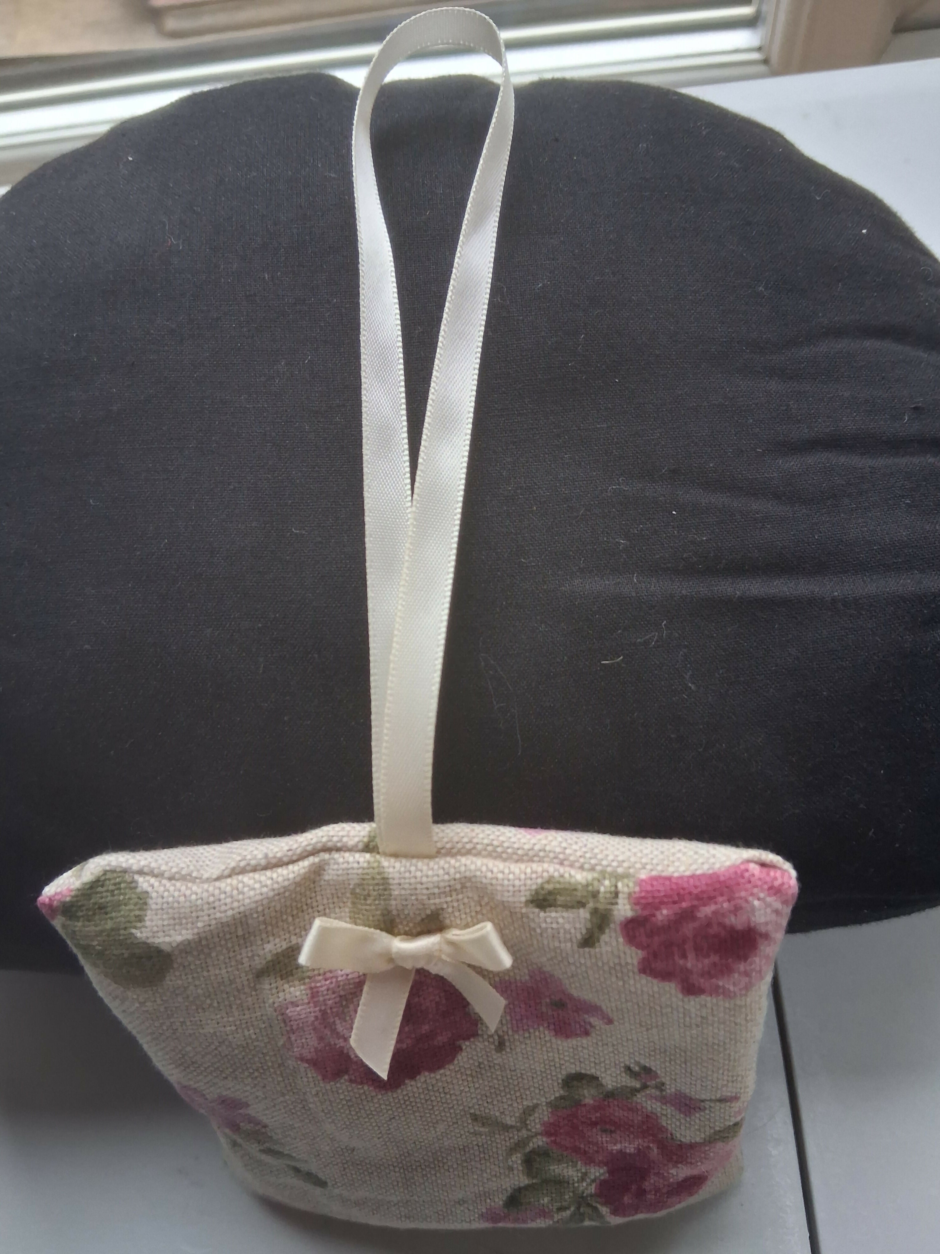 Handmade Cotton Rich Linen Lavender Sachet