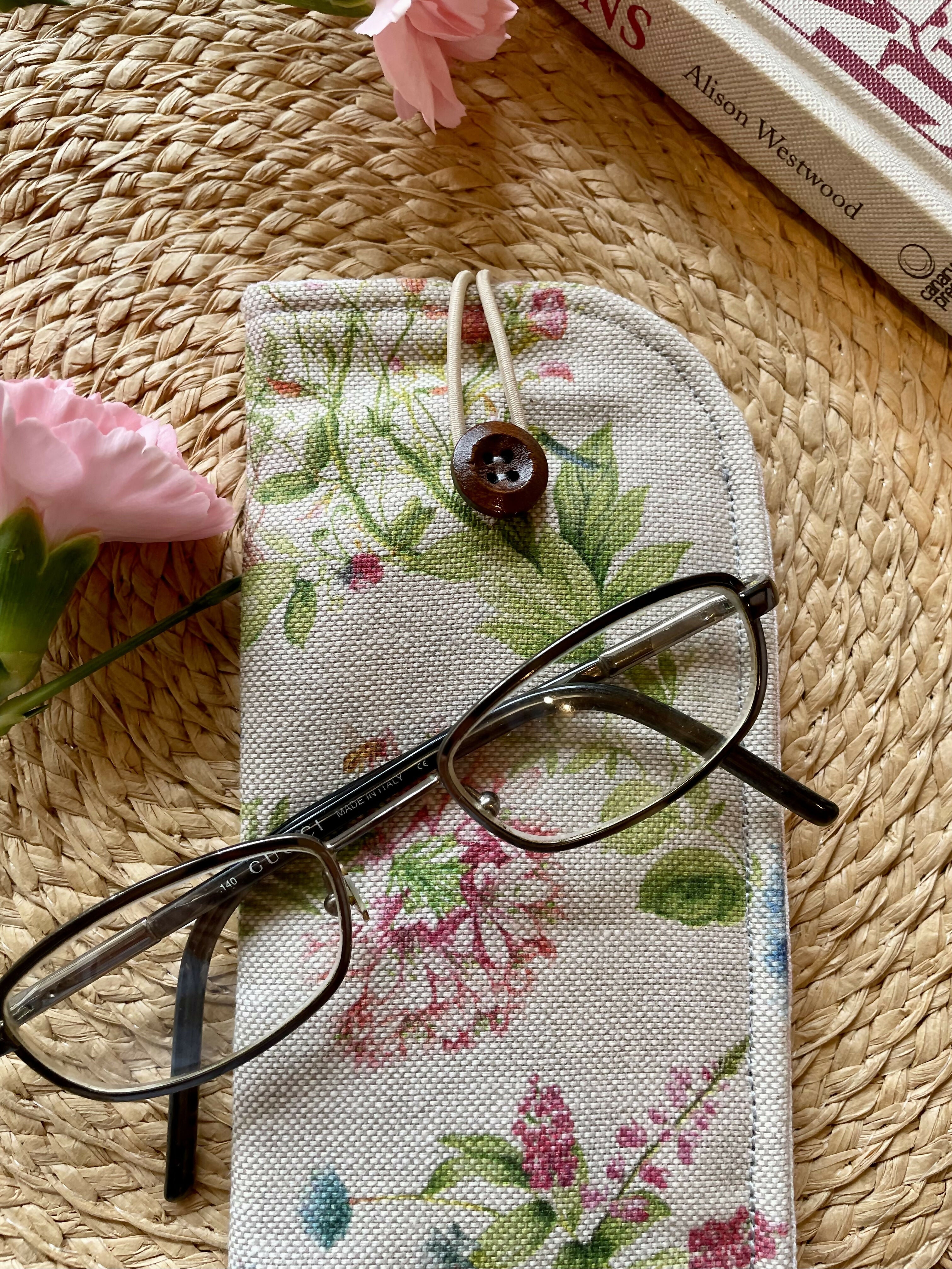 Flower Print Glasses Case