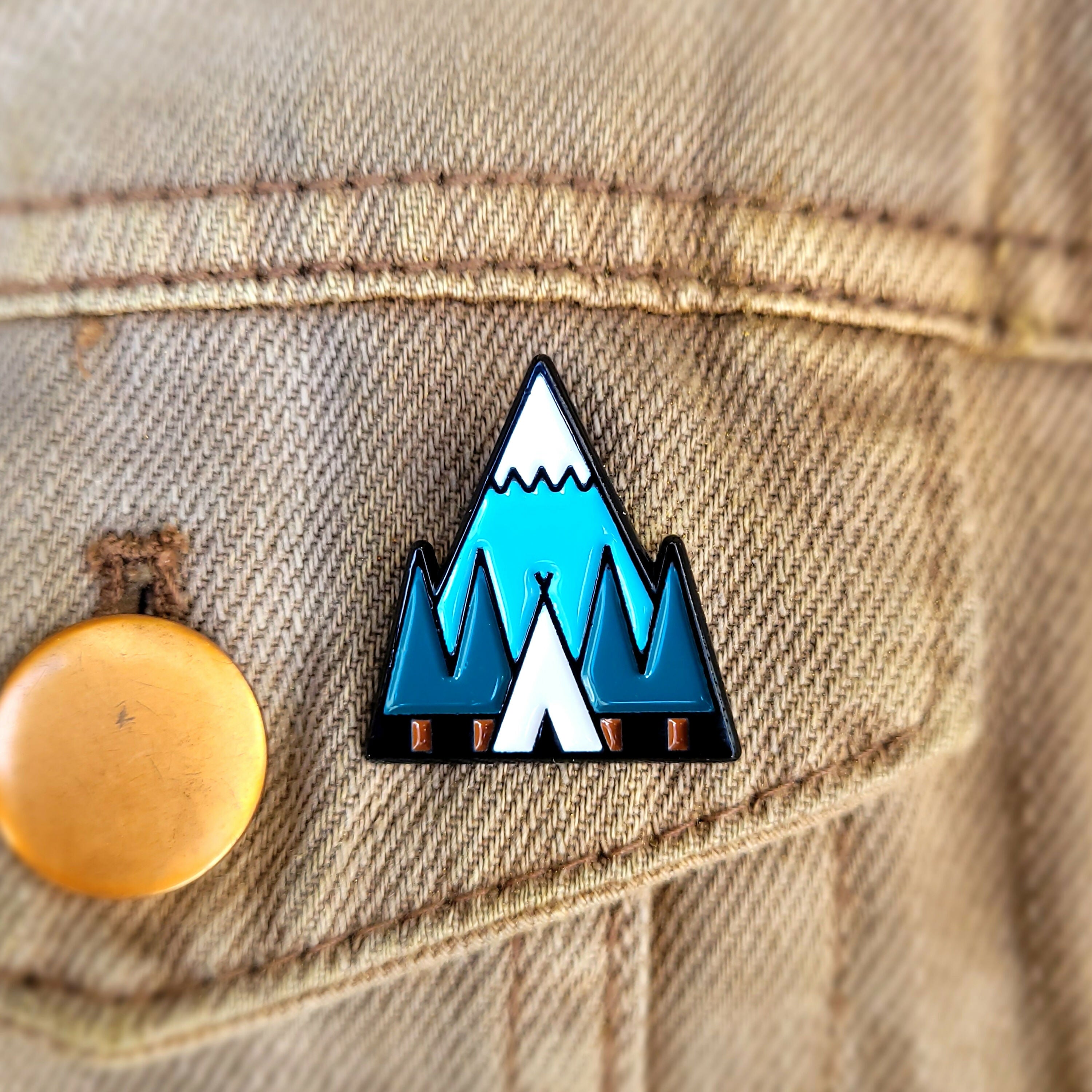 Tent, Pin Badge