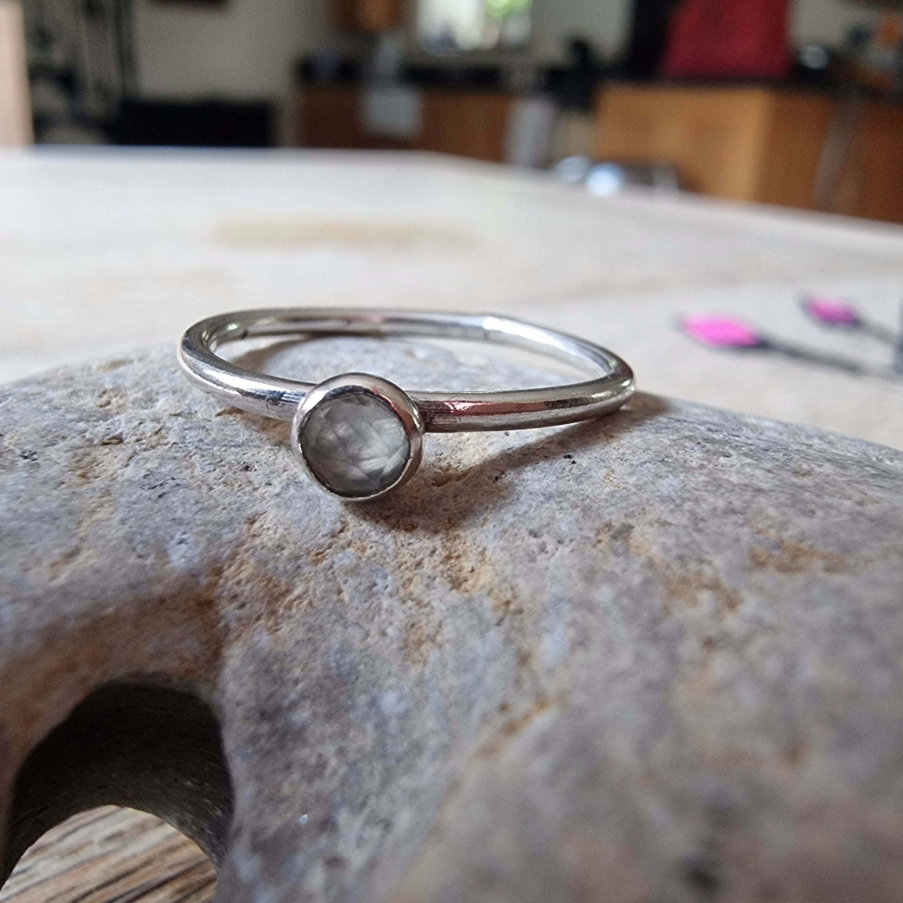 Sterling Silver and Chrysoprase Ring