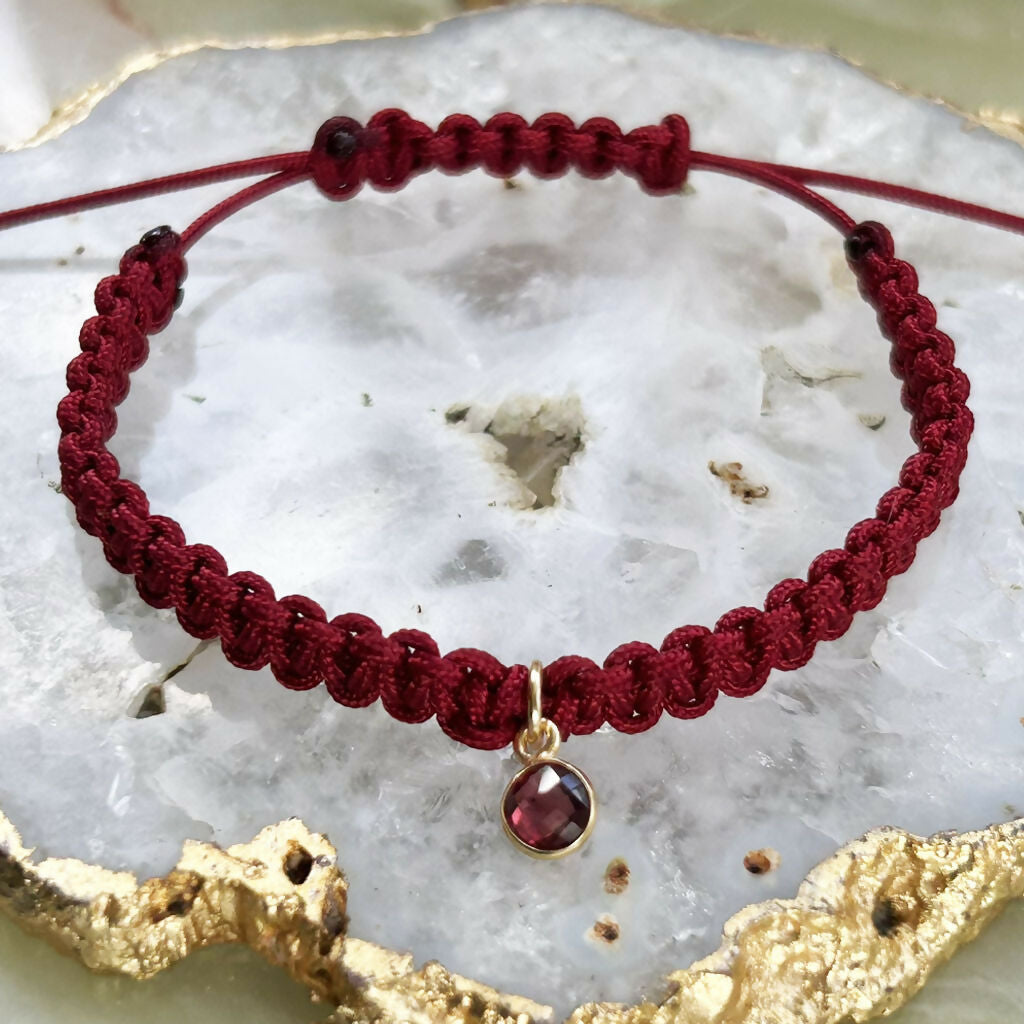 Handmade Adjustable Macrame Bracelet With Gold Vermeil Garnet Charm.
