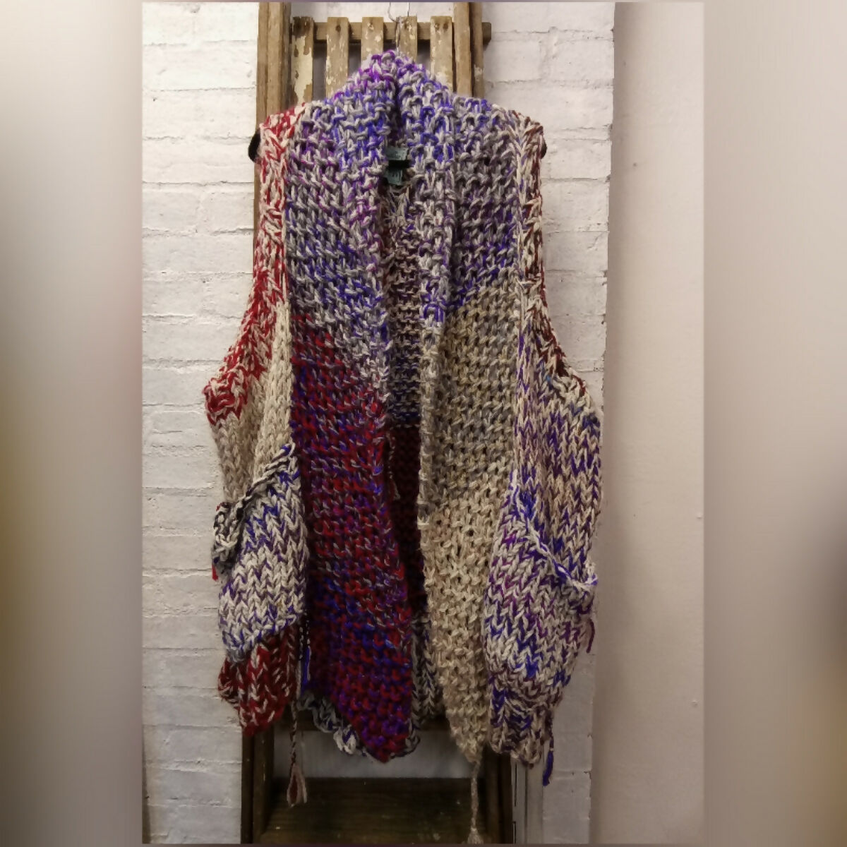 FIESTA OVERSIZED CHUNKY HAND KNITTED GILET