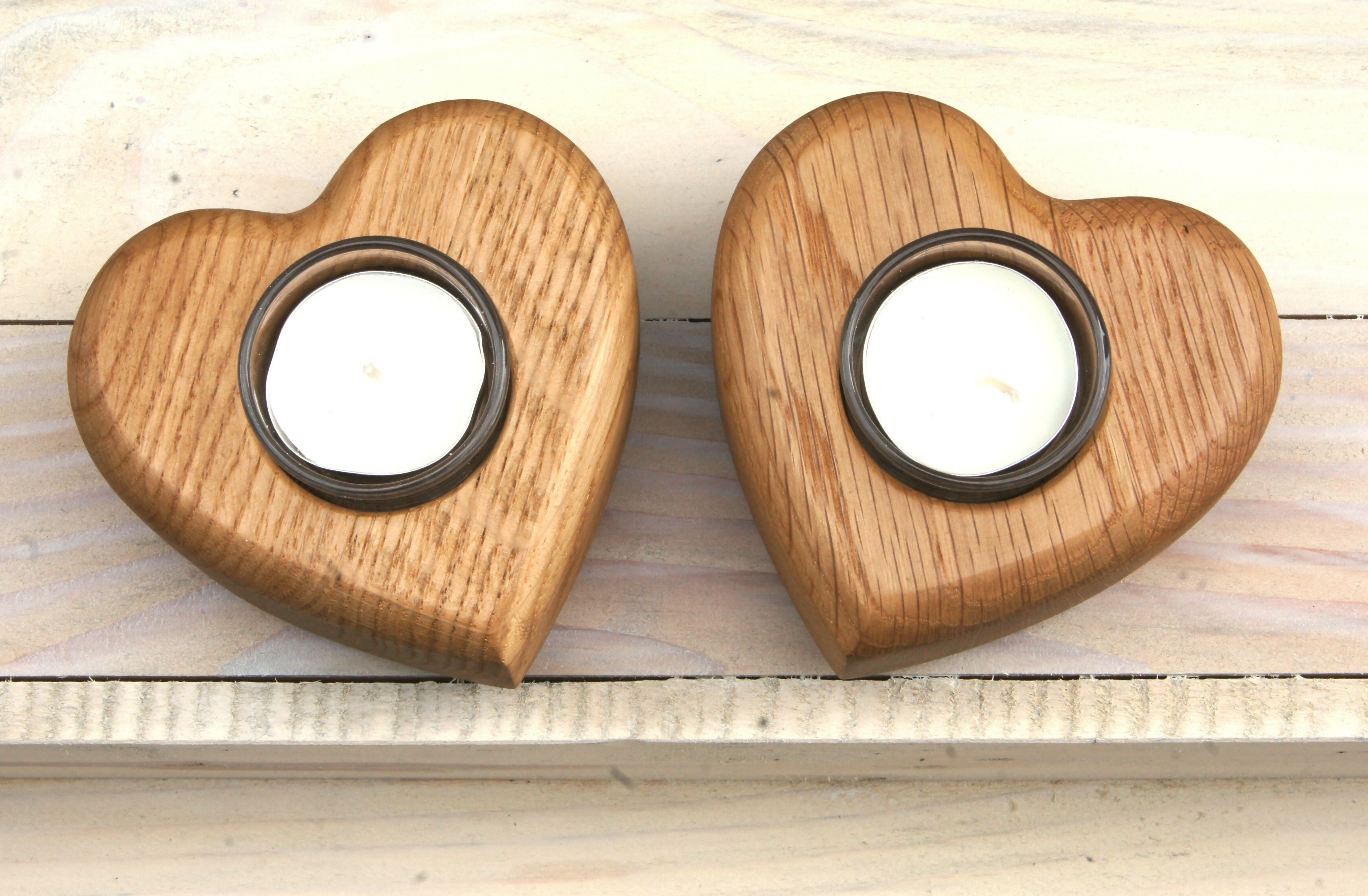 Pair of oak heart friendship tea light holders