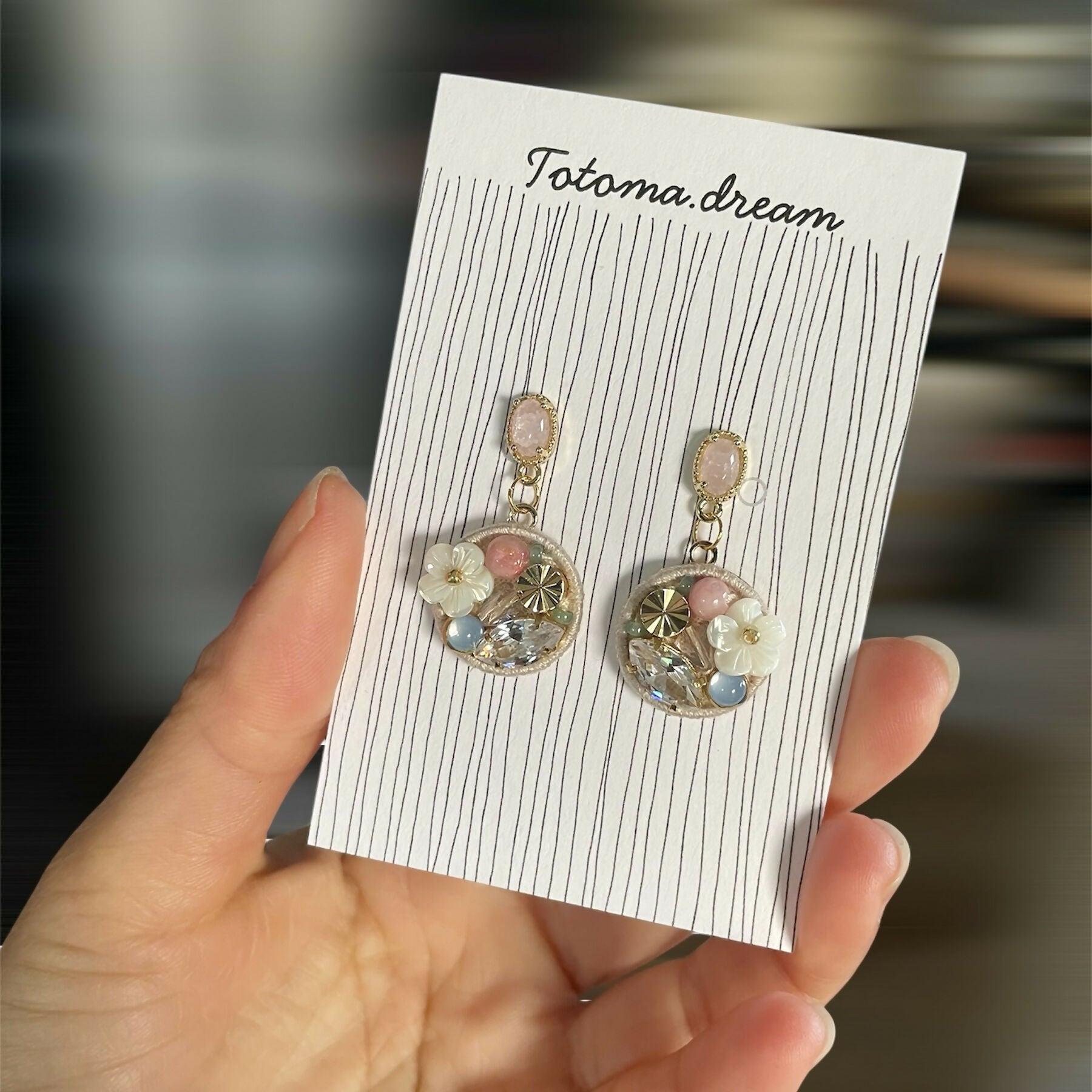 Marble Stud Crystal Embroidery Earrings