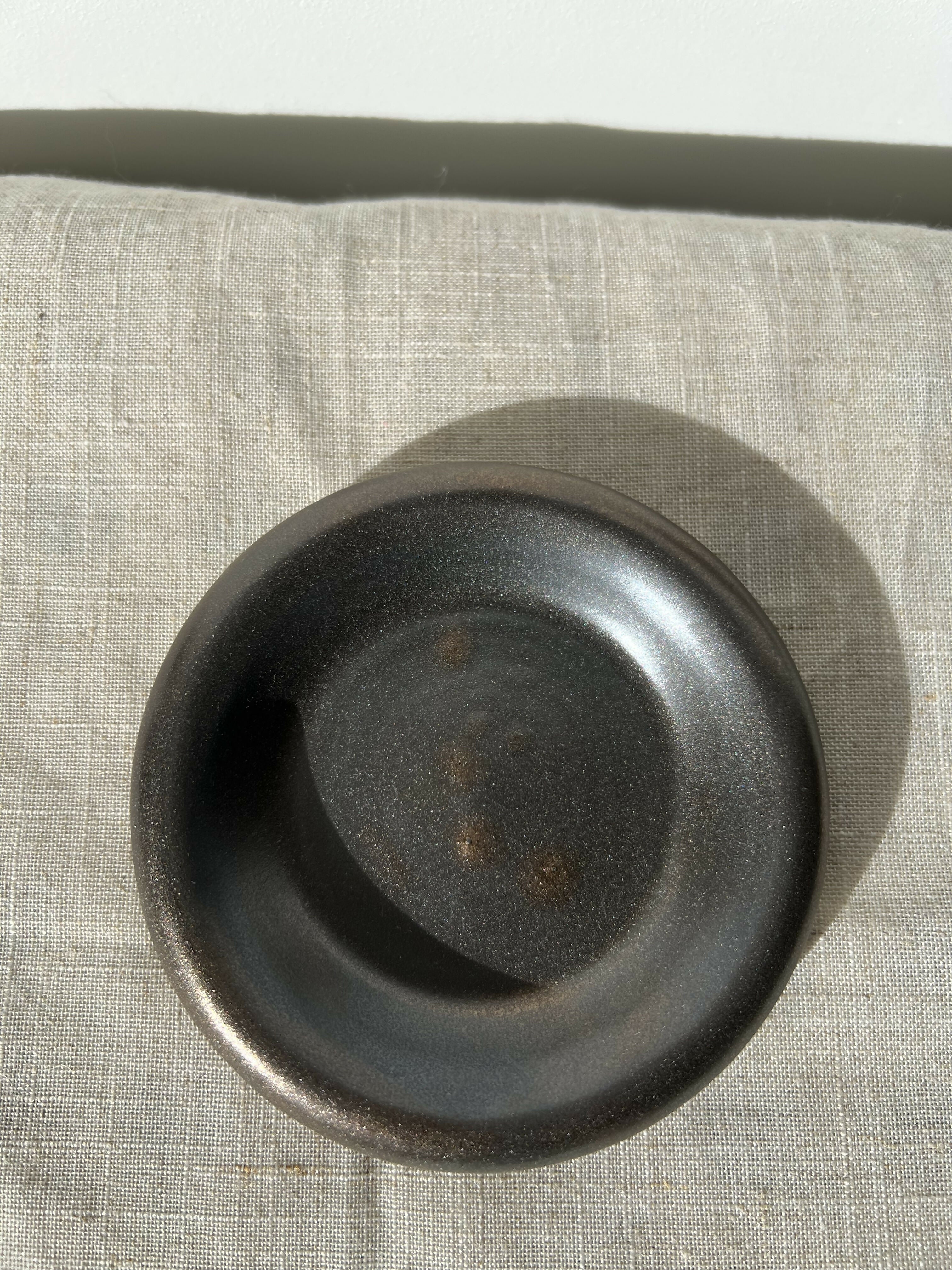 SET OF JEWELLERY DISHES