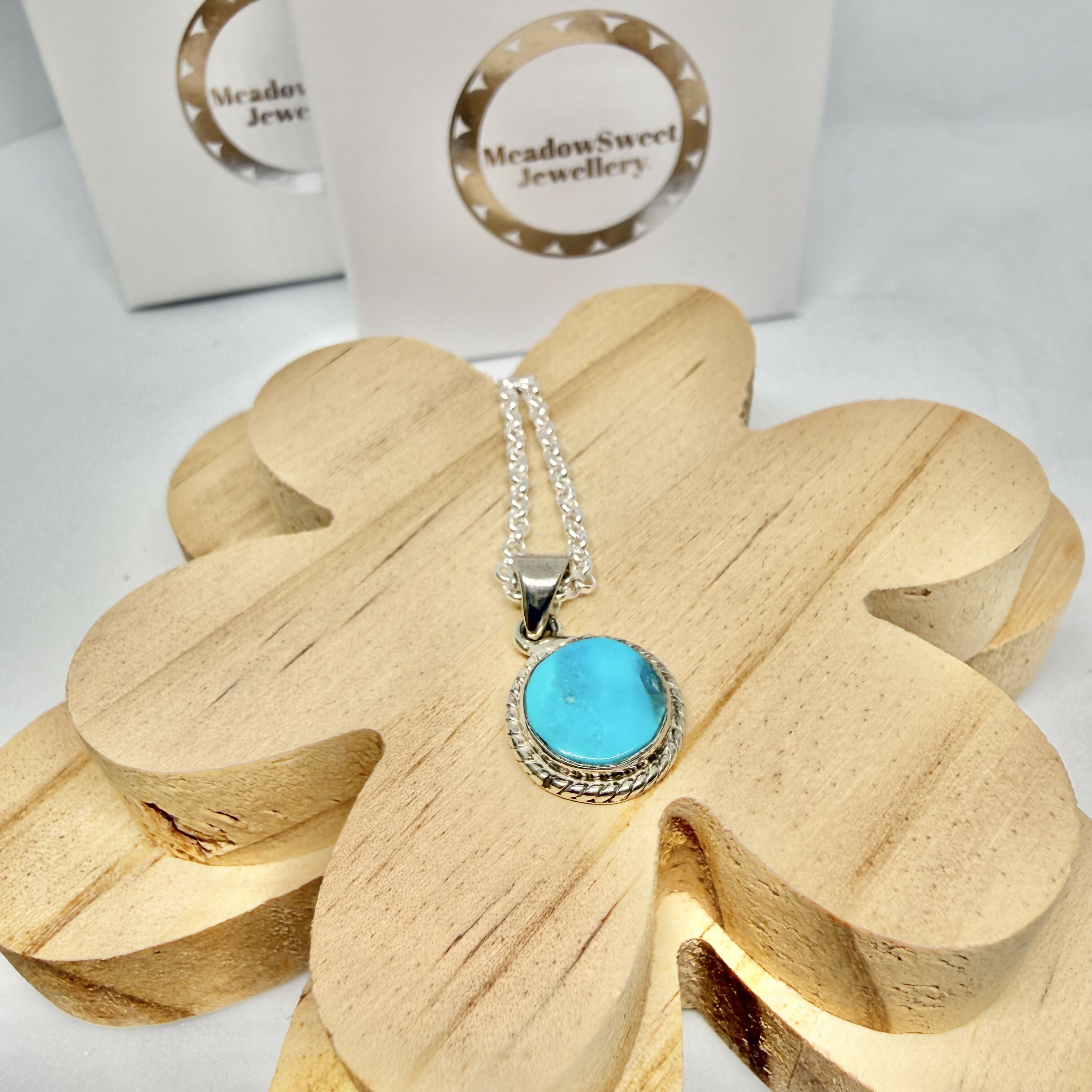 SLEEPING BEAUTY TURQUOISE NECKLACE