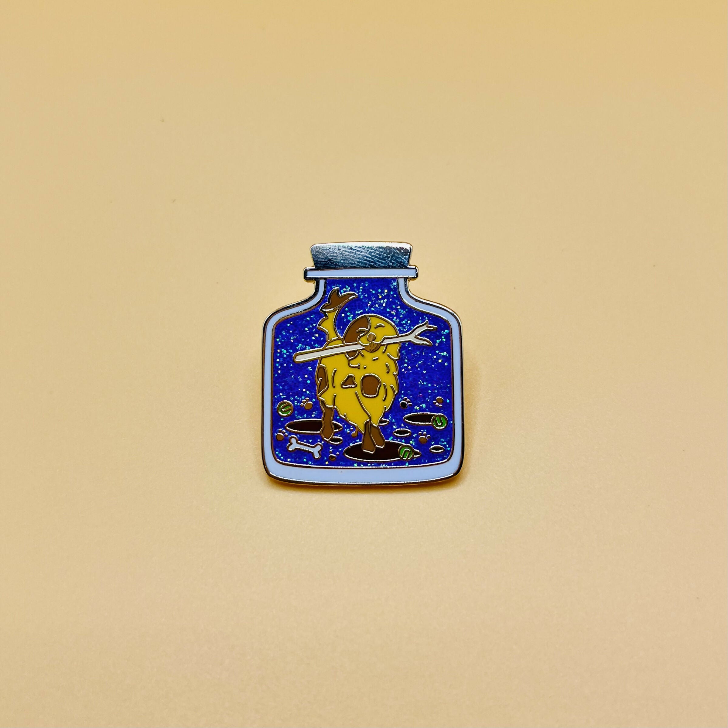 Enamel Pin - Golden Retriever