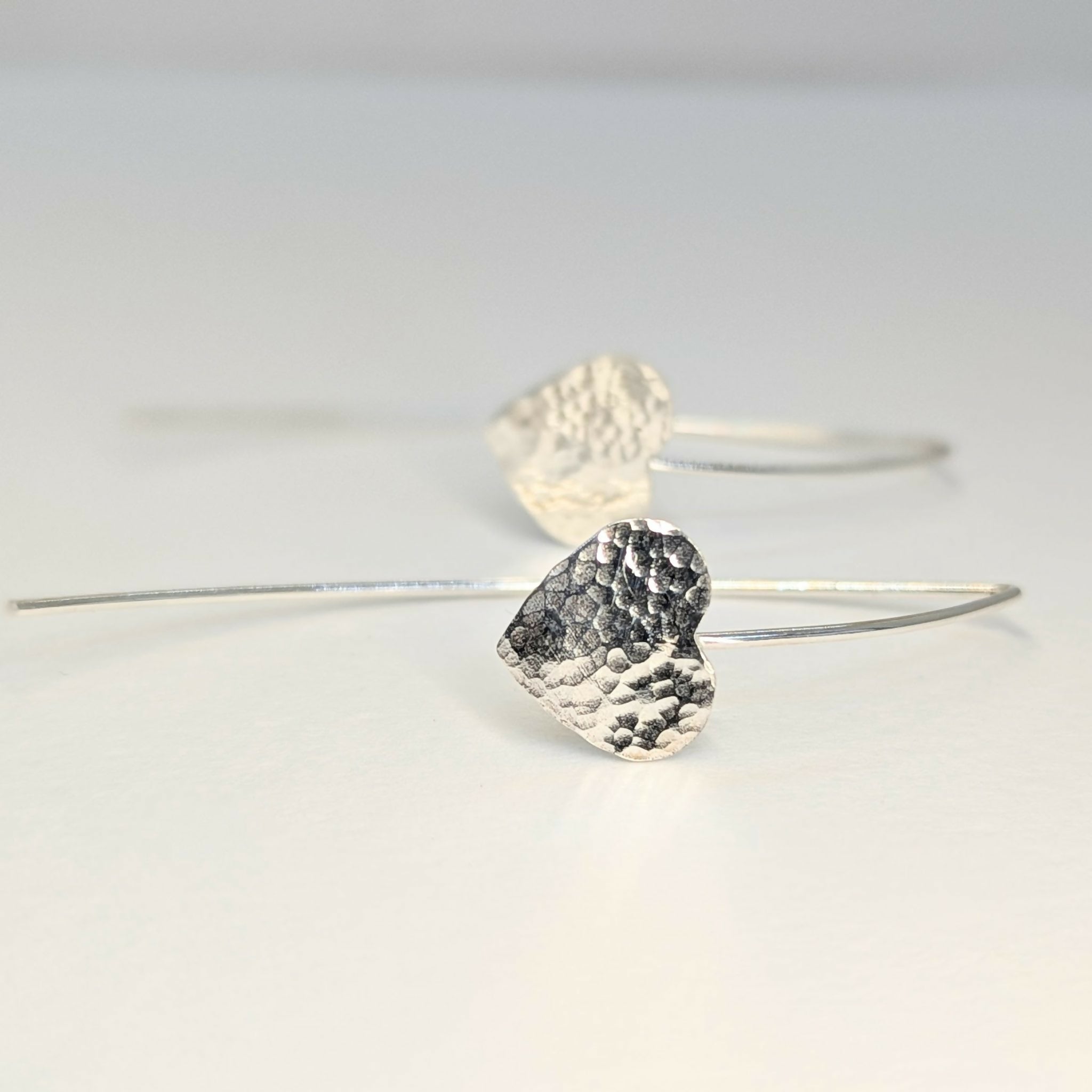 ‘Queen’ Sterling Silver, textured, Heart Threader Earring