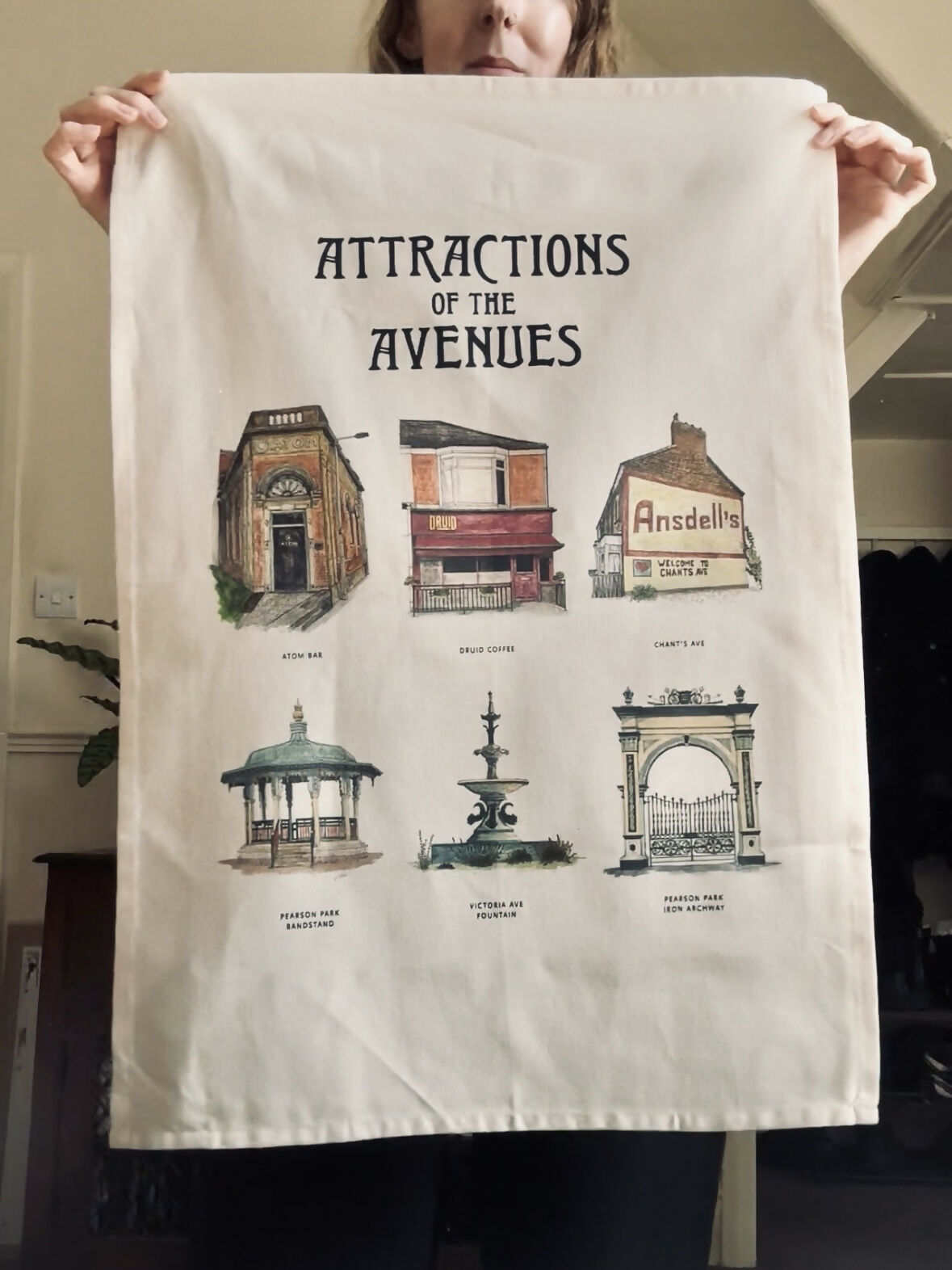 Hull Attractions of the Avenues Tea Towel
