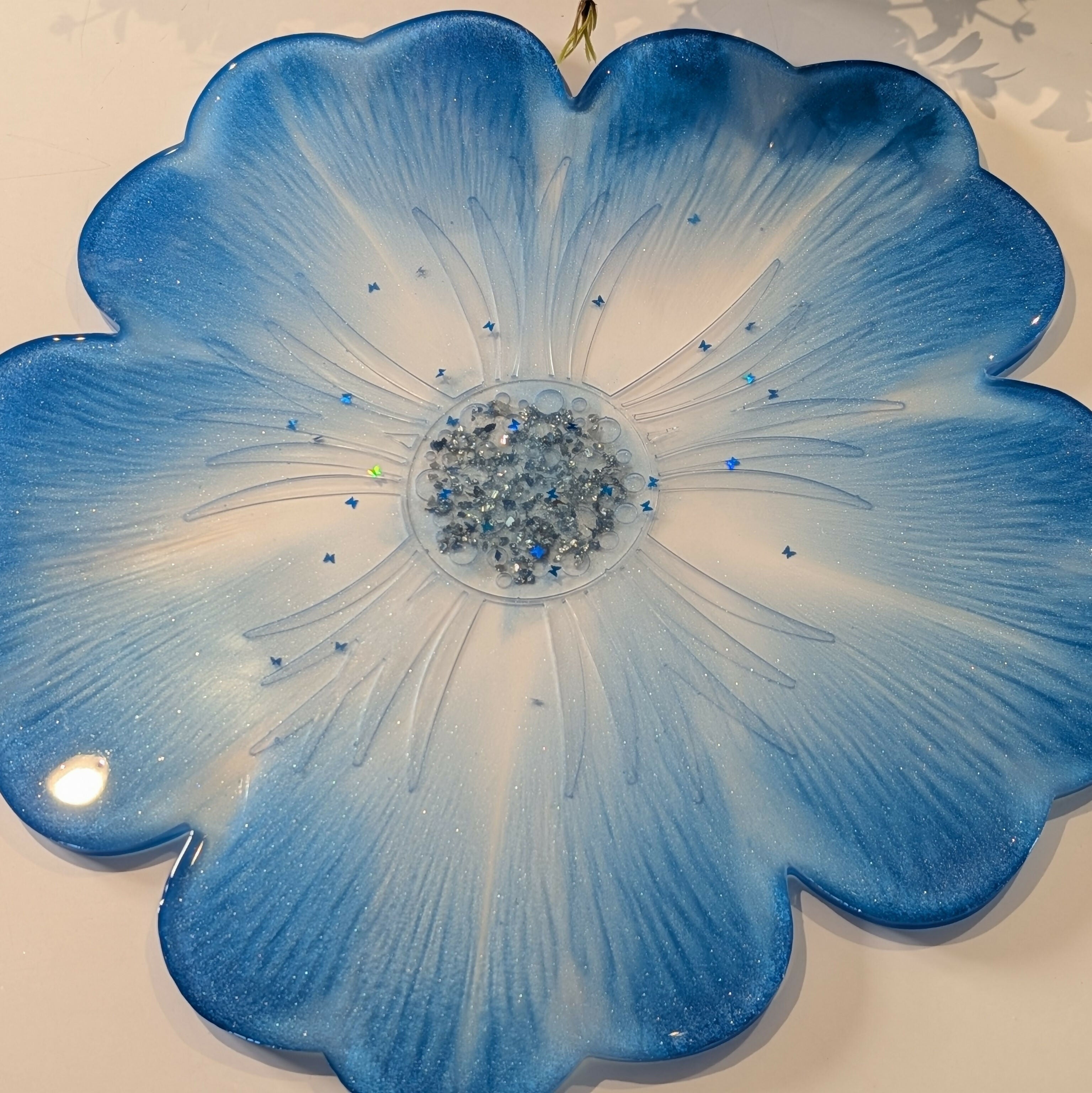 DAZZLING BLUE FLOWER HANDMADE TRAY AND COASTERS SET