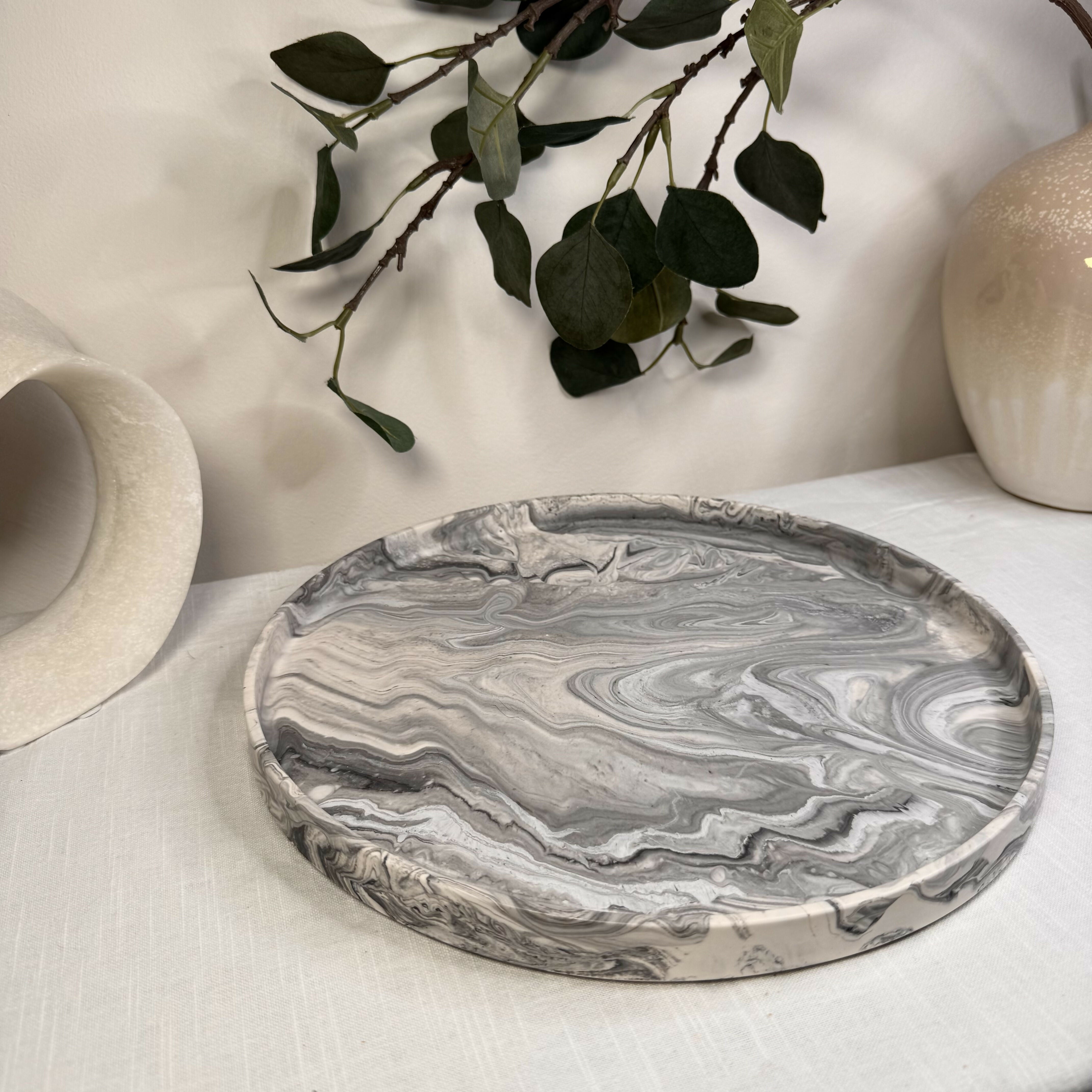 Nice Large Round Large Round Tray