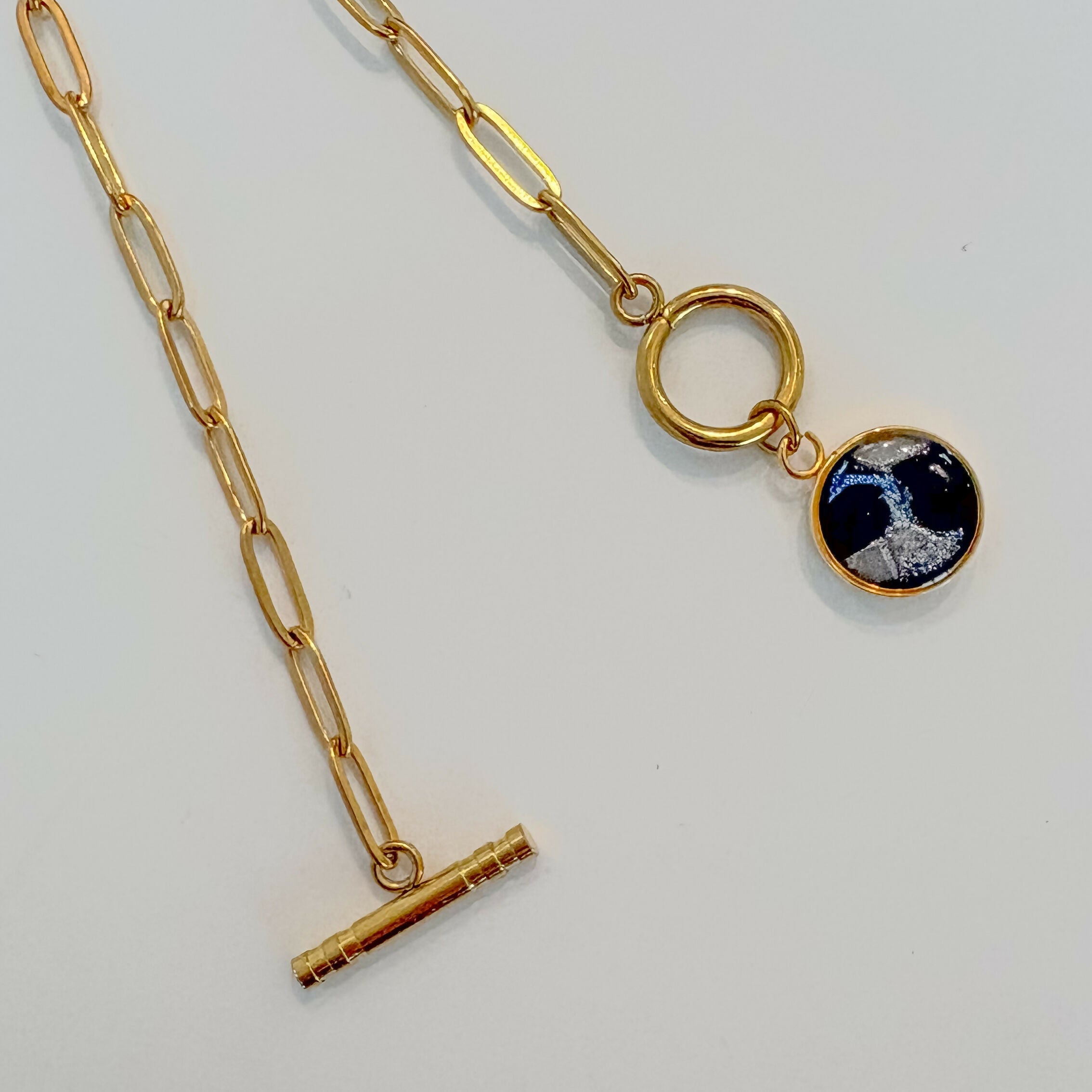 Paperclip Chain Circle Necklace