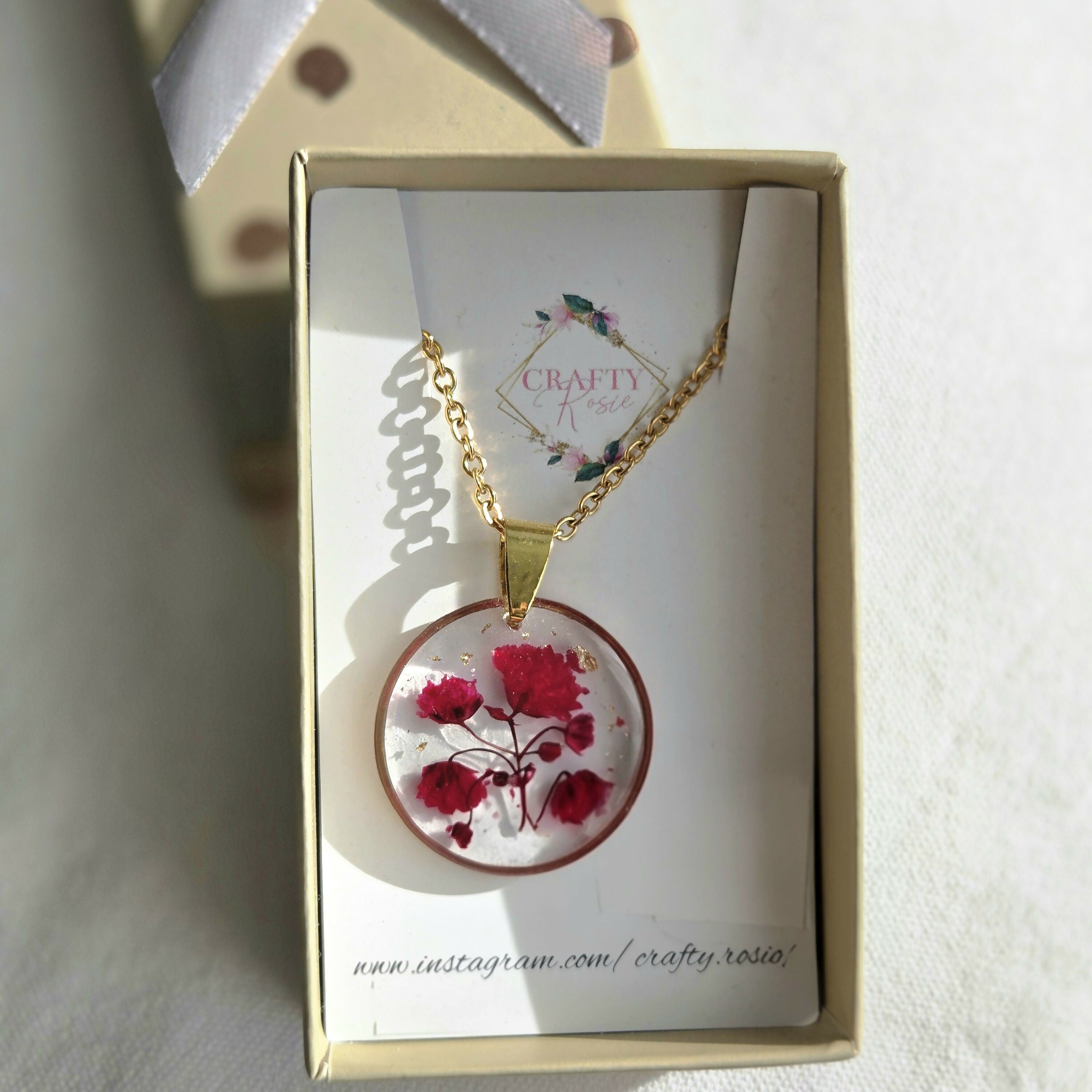 Stainless Steel Real Dried Gypsophila Flowers Necklace