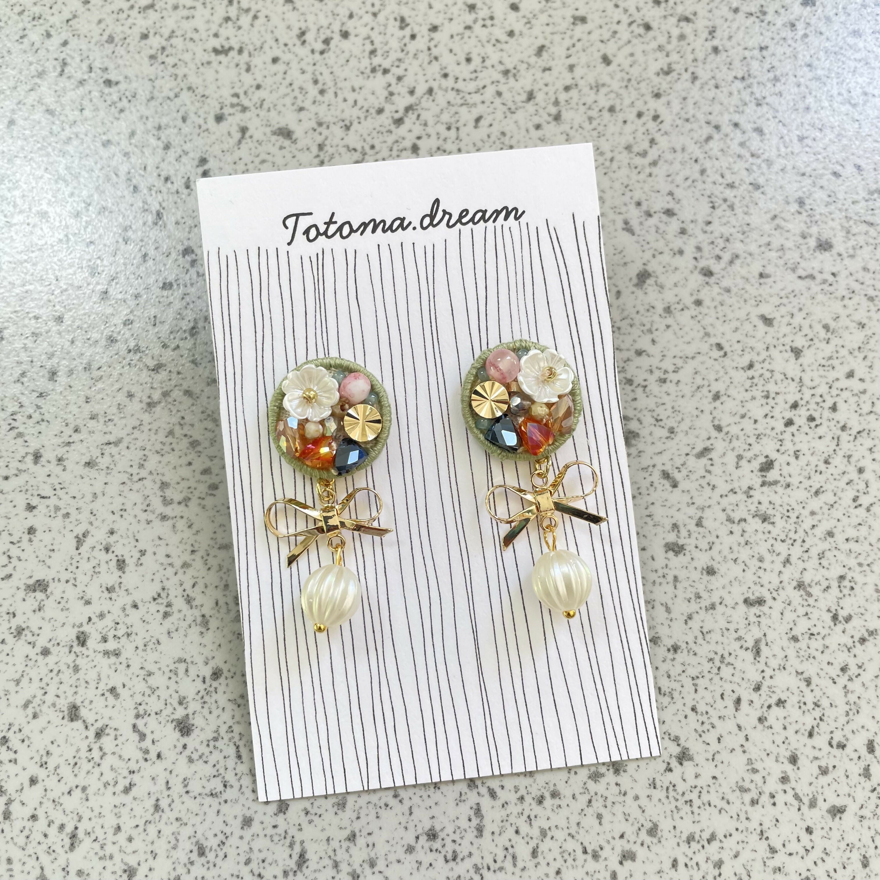 Crystal Embroidery Earrings with Ribbon Charm