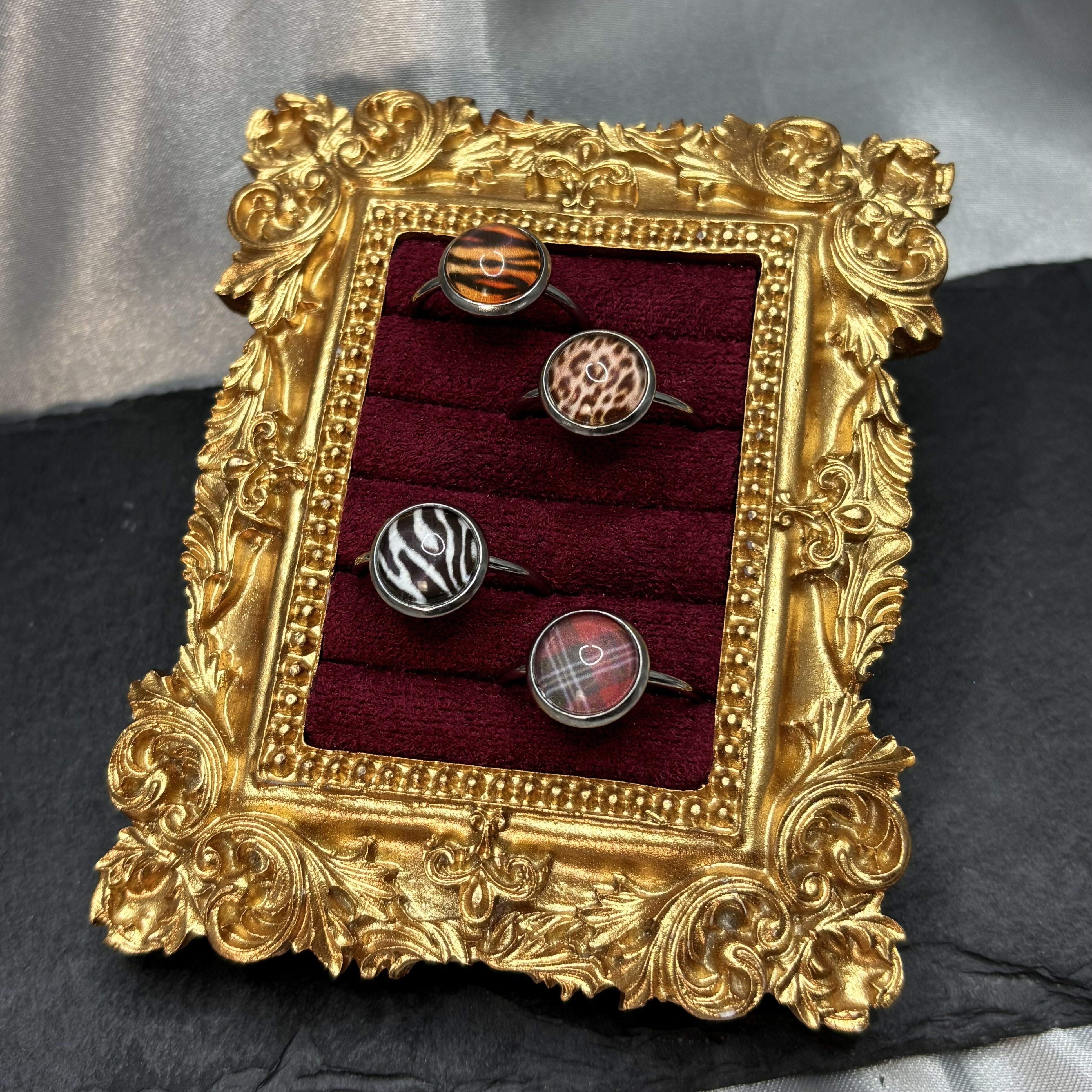Pattern Silver Ring