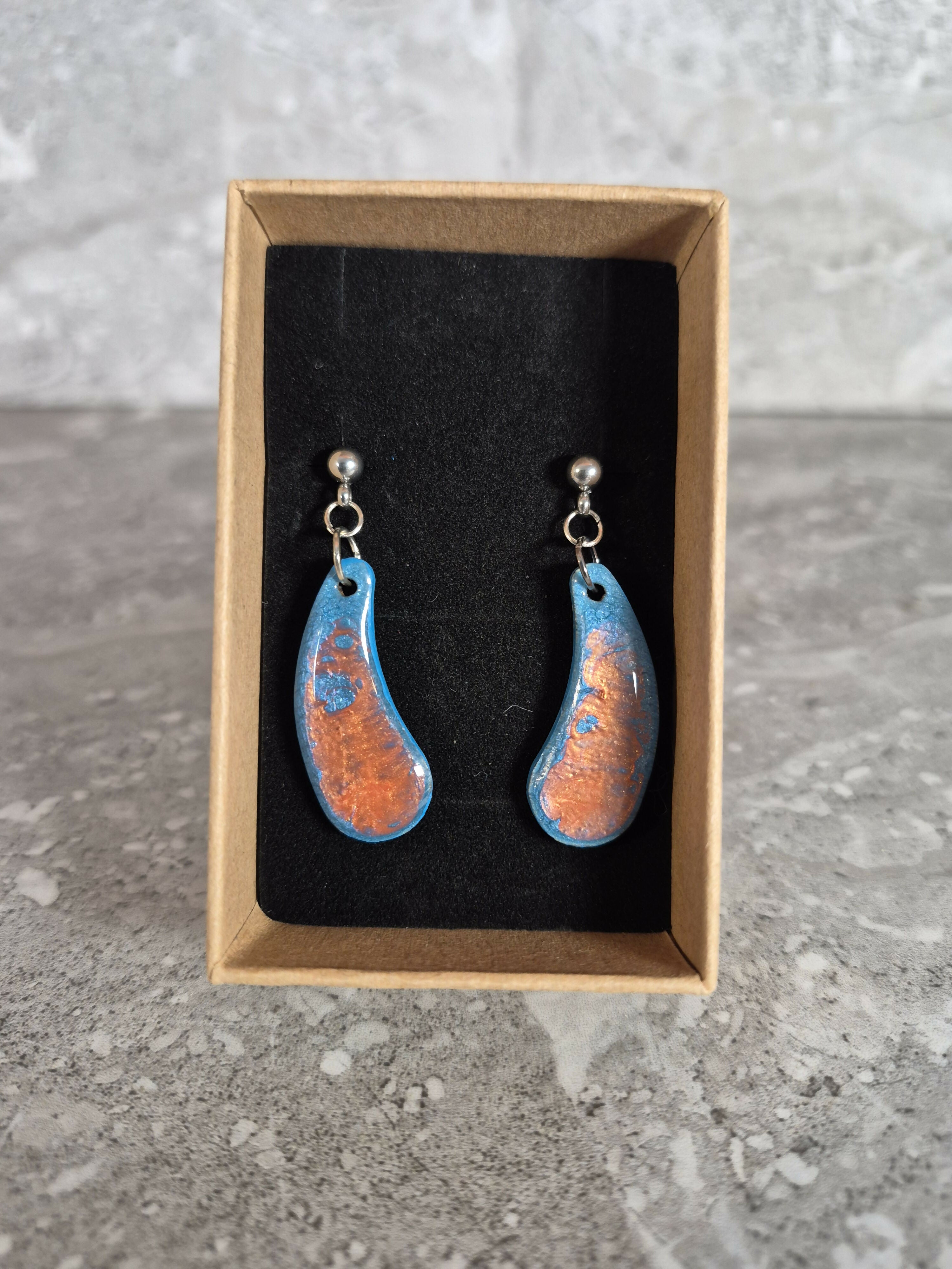 Handcrafted Teardrop Shaped Dangle Earrings