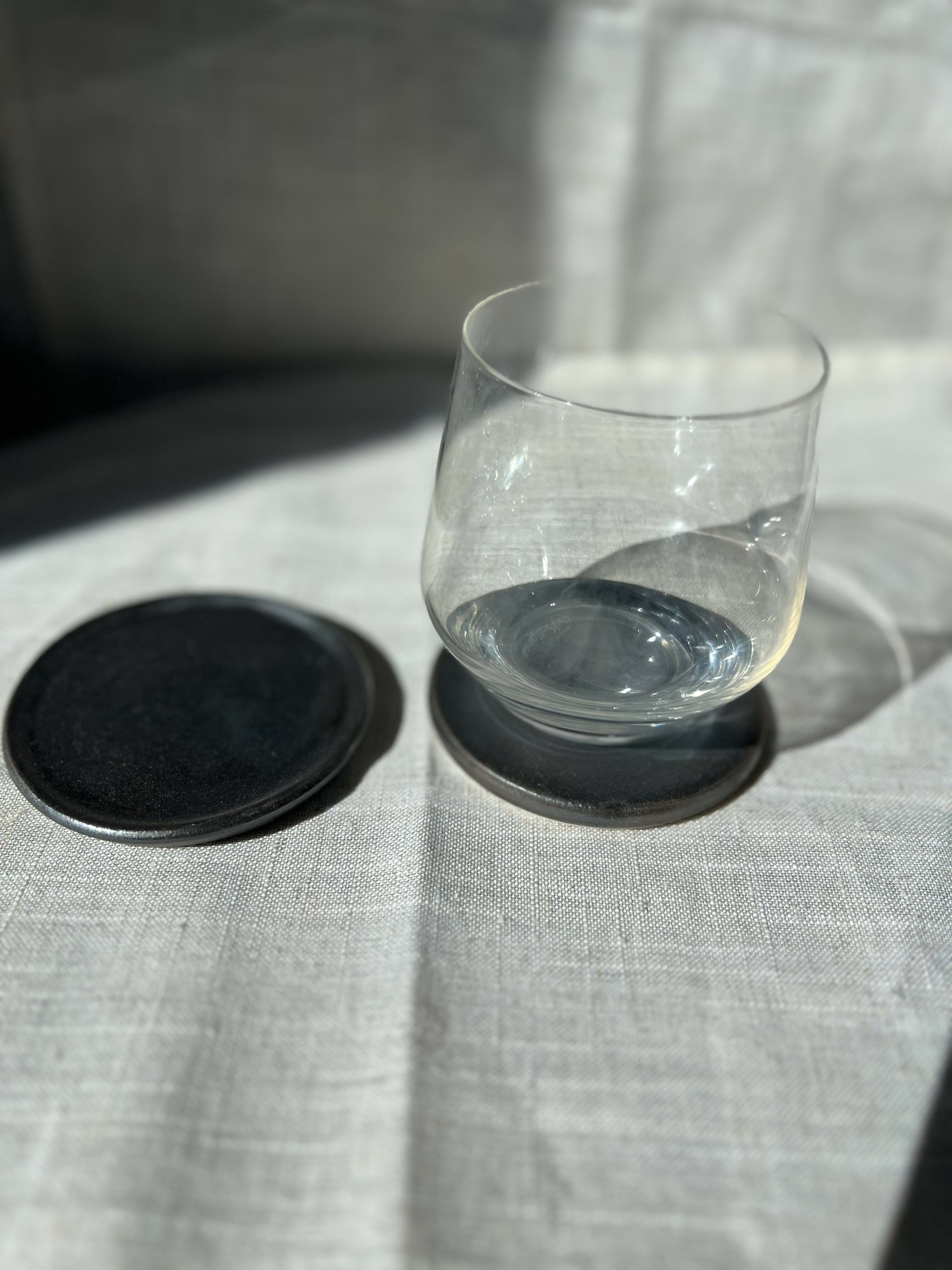 SET OF CERAMIC COASTERS