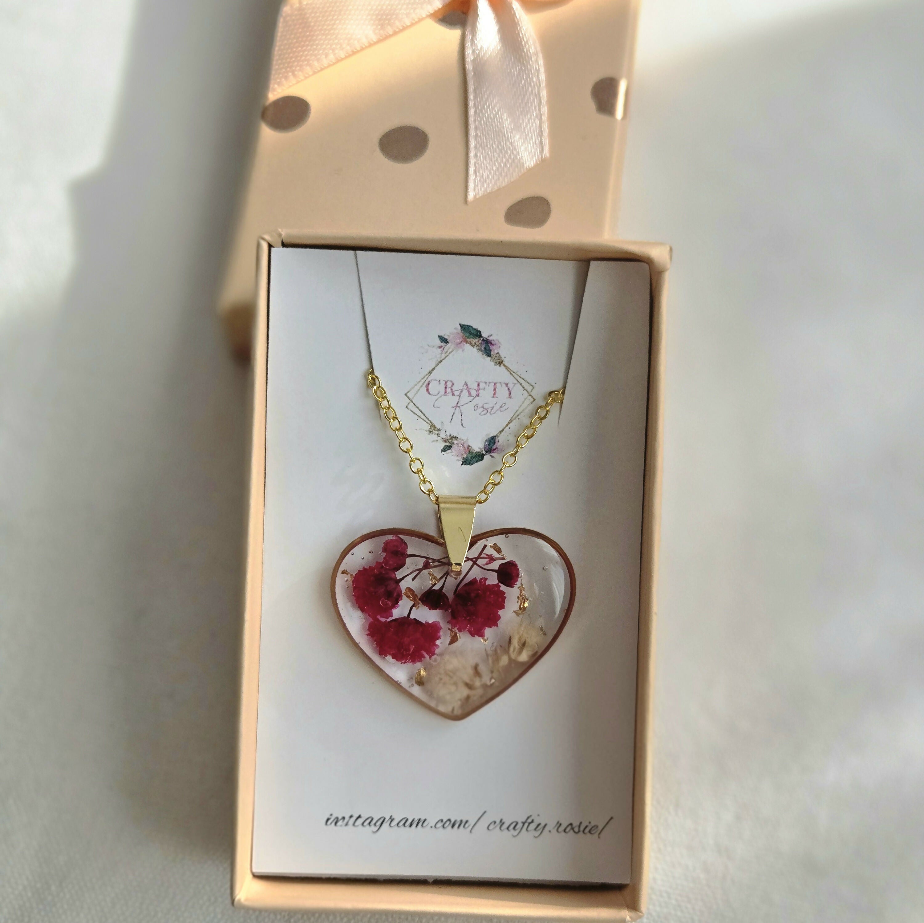 Stainless Steel Real Dried Gypsophila Flowers Necklace
