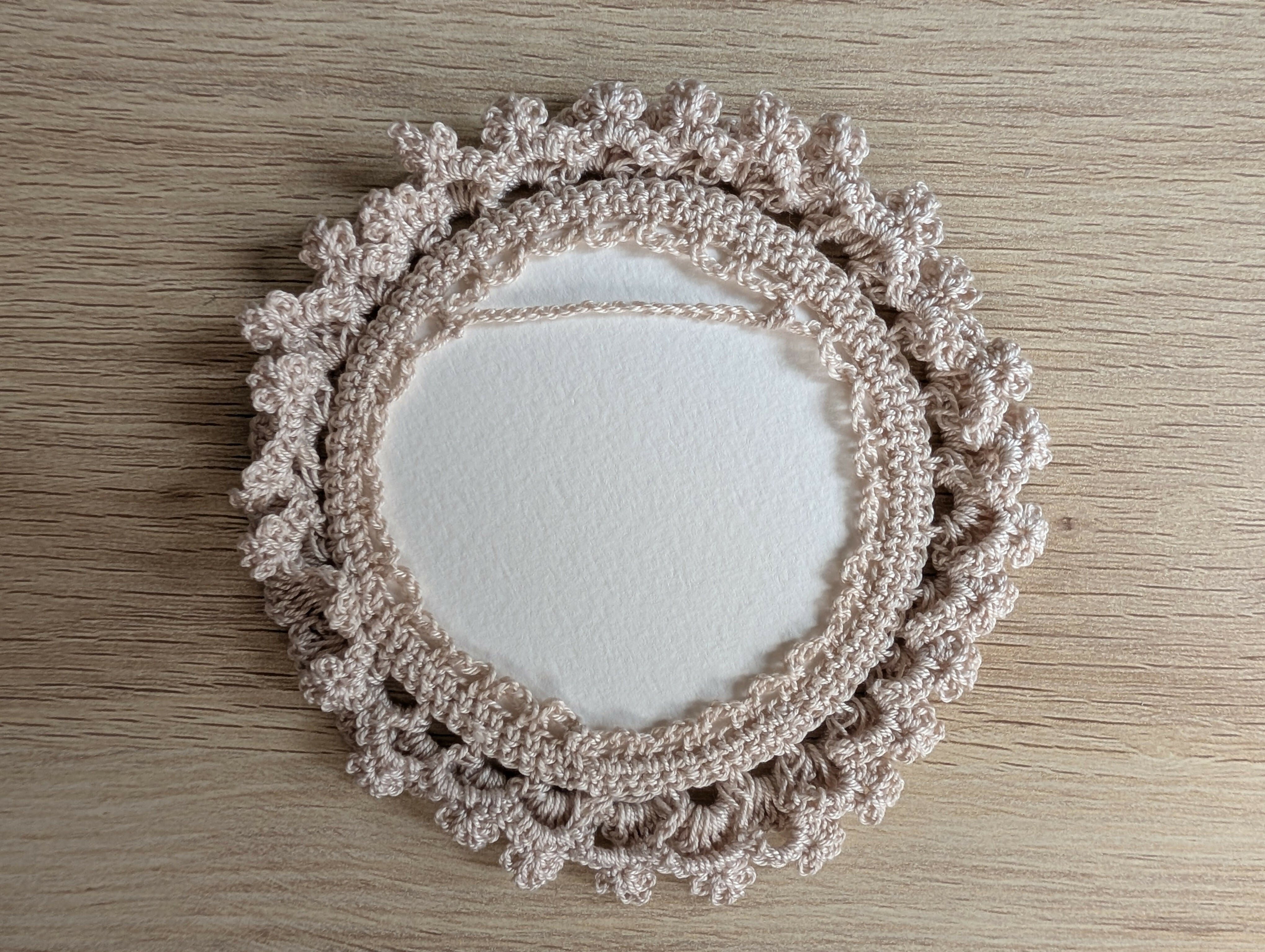 Vintage-style Lace Photo Frame (LIMITED EDITION)