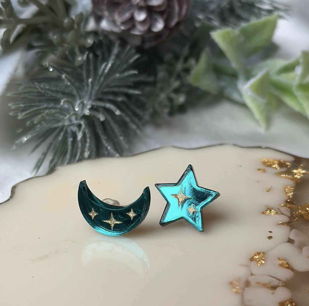 GOLD ENGRAVED MOON AND STAR STUDS
