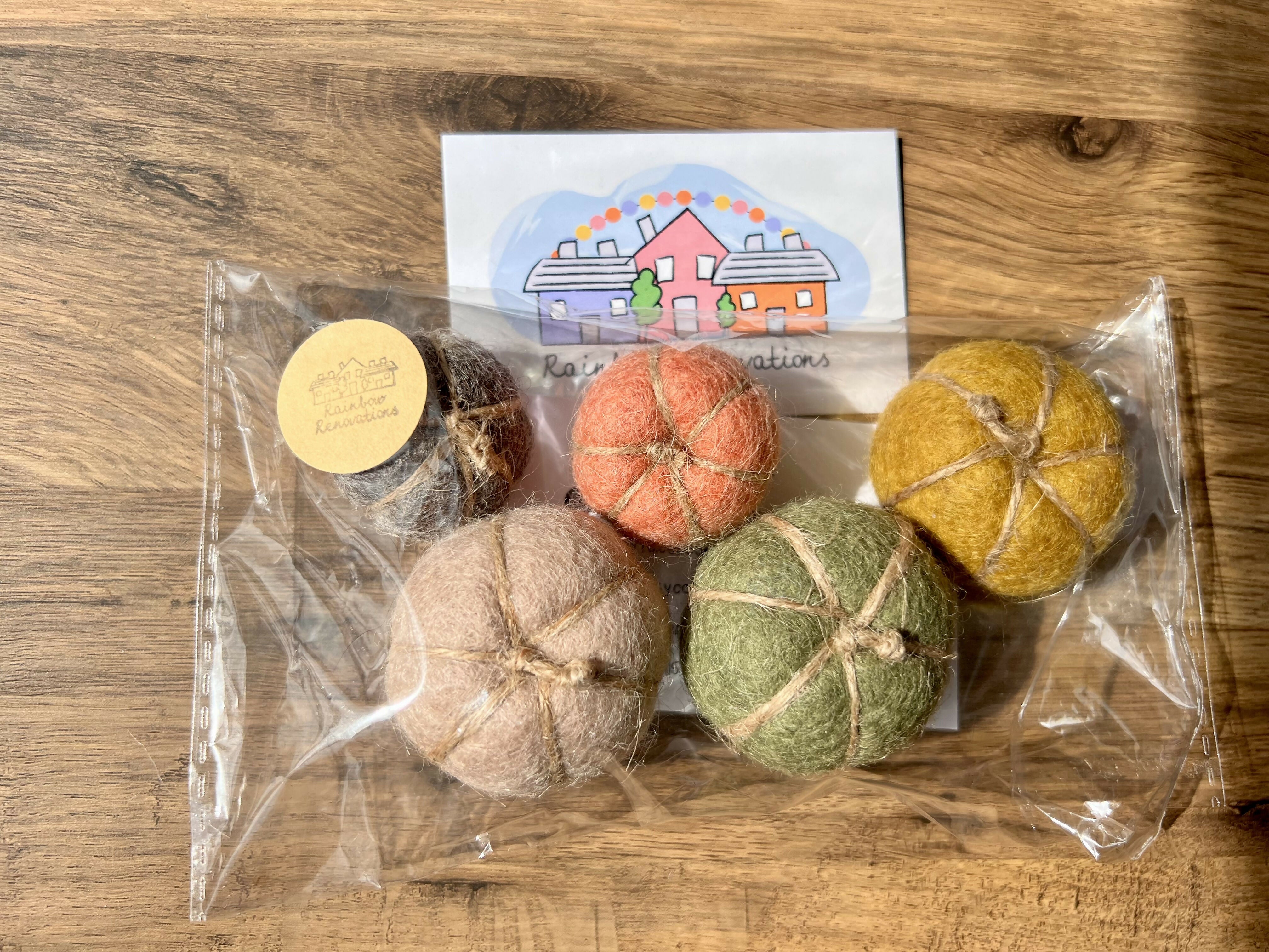 Felted Pumpkin pack