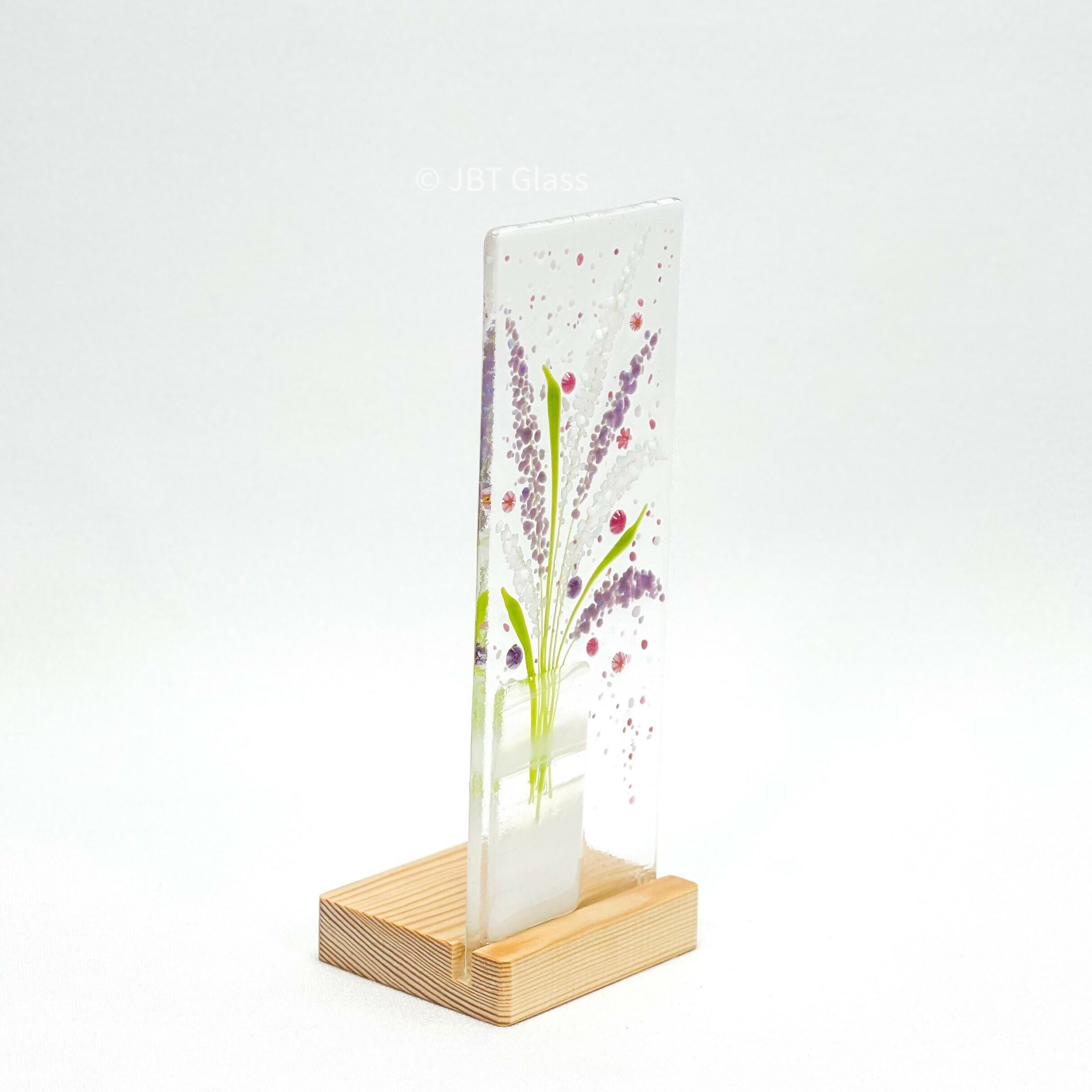 Vase of Flowers Med Plinth